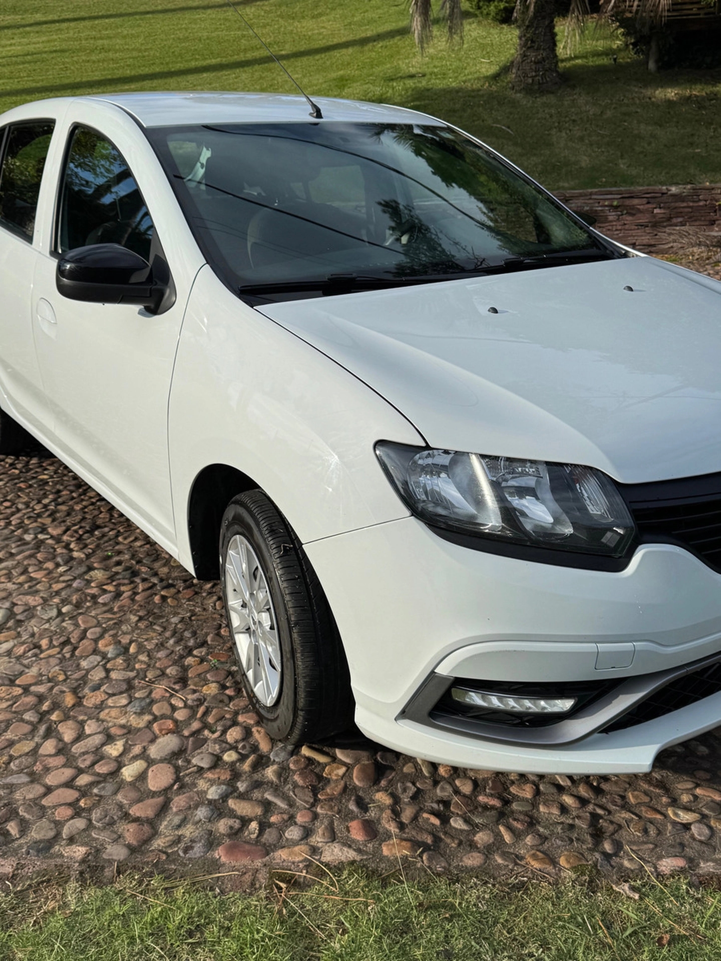 Renault Sandero 1.0 Life
