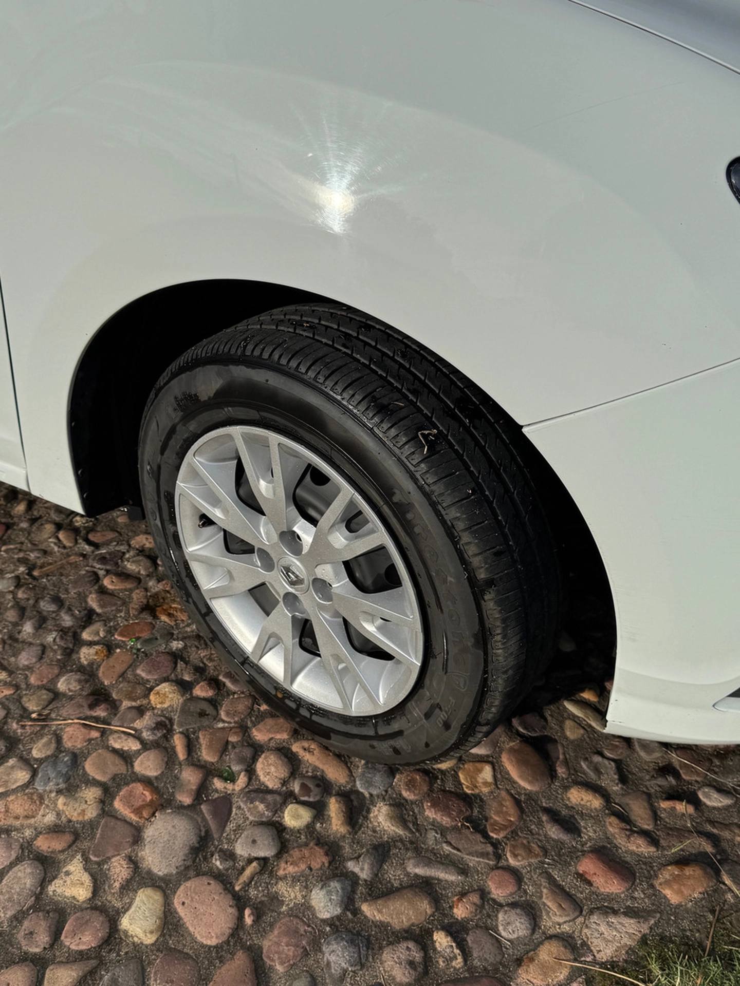 Renault Sandero 1.0 Life