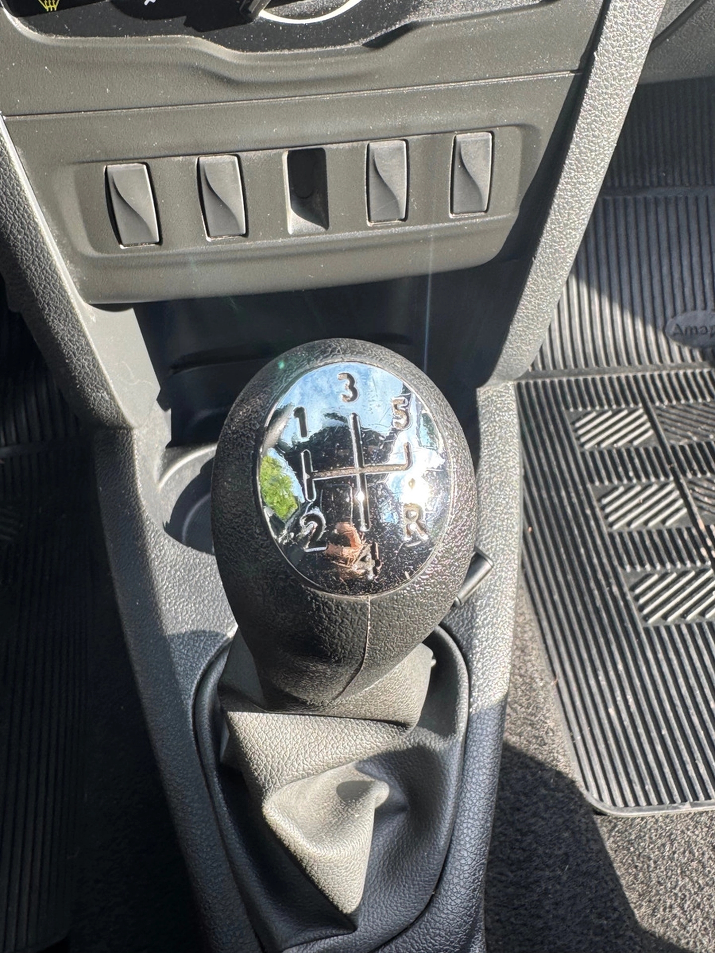 Renault Sandero 1.0 Life