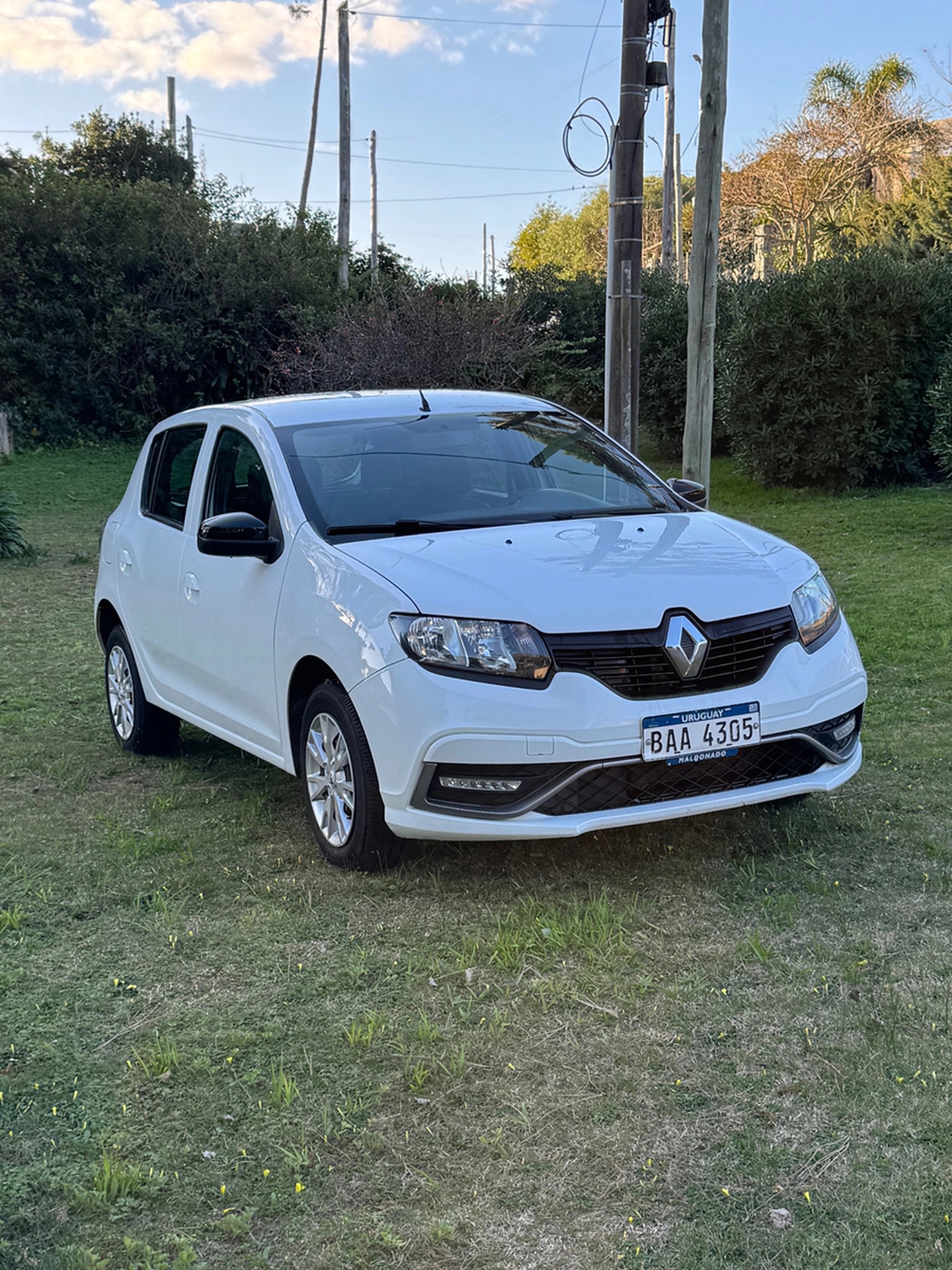 Renault Sandero 1.0 Life