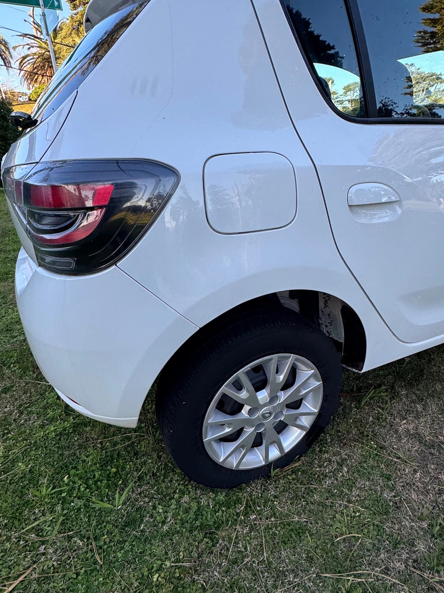 Renault Sandero 1.0 Life