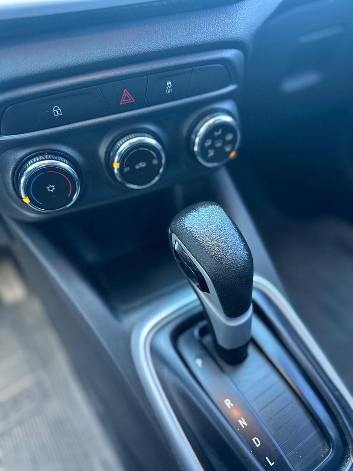 Chevrolet Tracker 1.2 T Premier At - Solycar