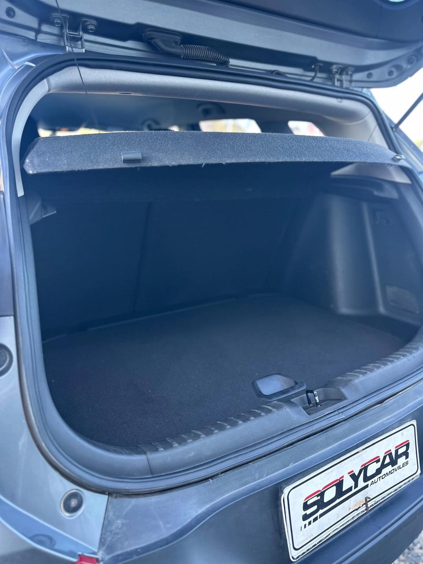 Chevrolet Tracker 1.2 T Premier At - Solycar