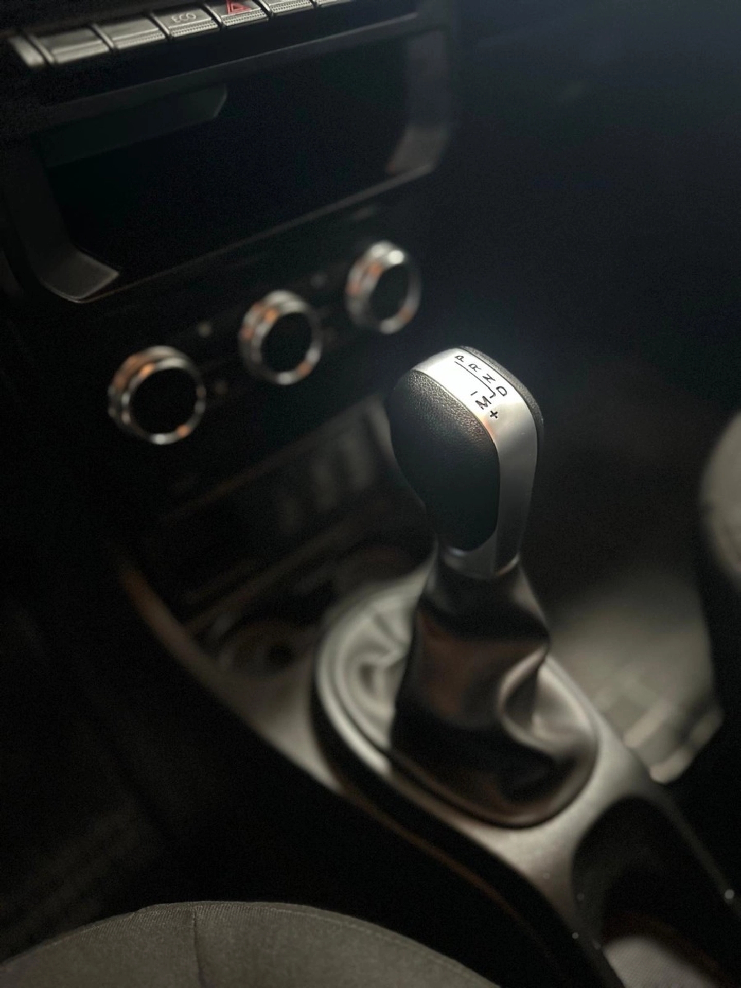 Renault Oroch 1.3 Tce Intens 2wd Cvt - Solycar