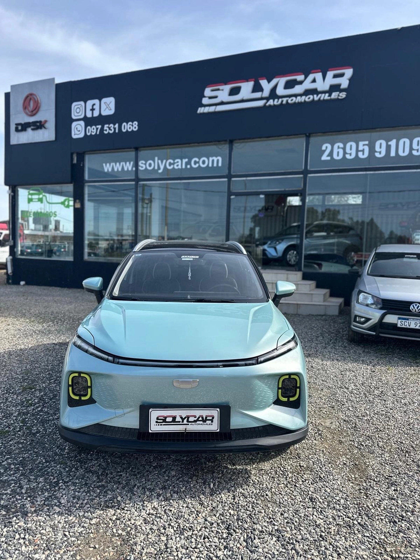 Geely Geometry E  - 2025 - 7400 Km !! - Solycar