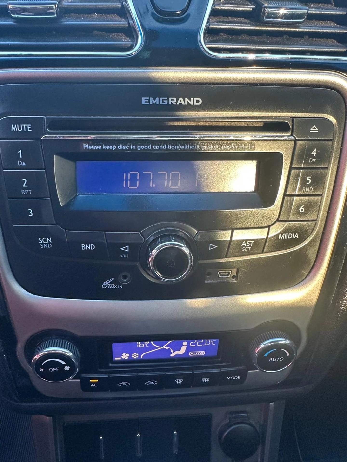 Geely Emgrand 718 1.8 Gs - Solycar !!