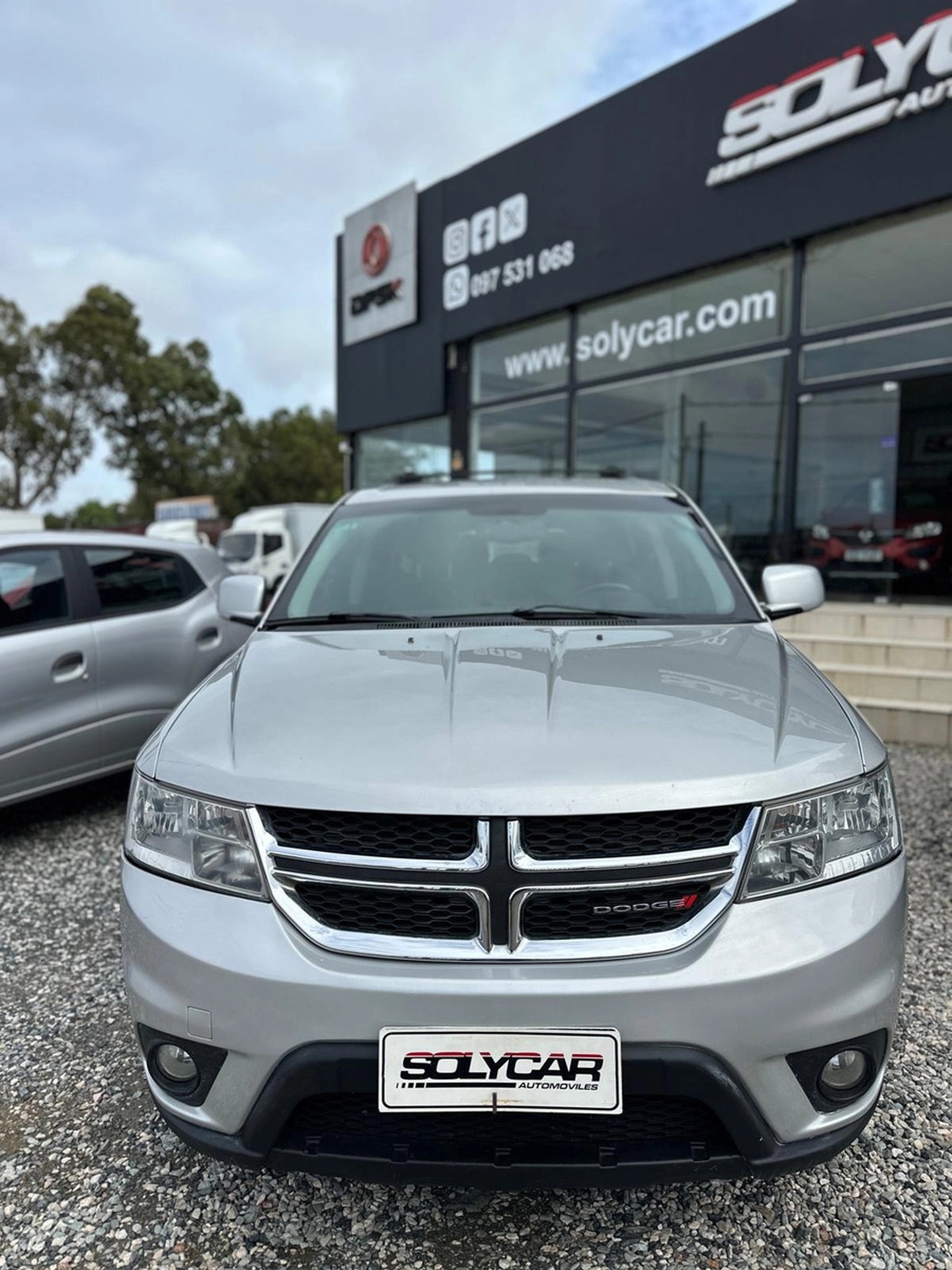 Dodge Journey 3.6 Sxt 5p - Solycar