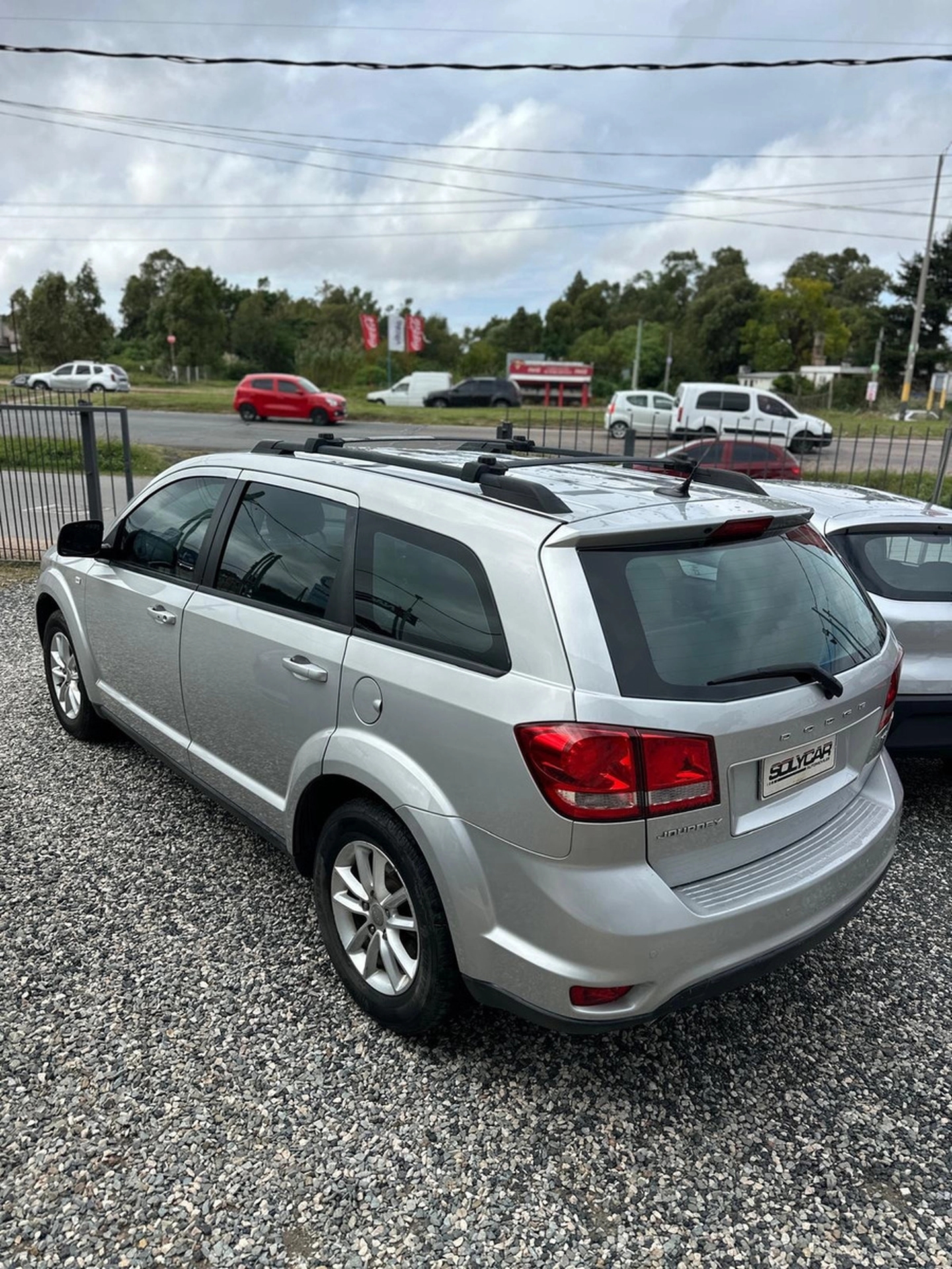 Dodge Journey 3.6 Sxt 5p - Solycar