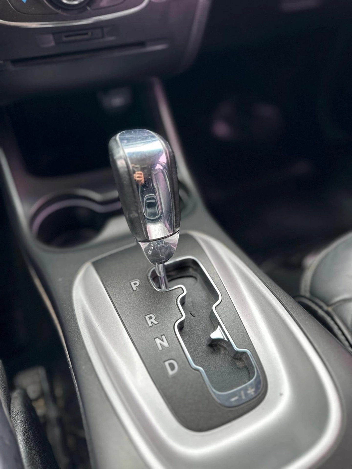 Dodge Journey 3.6 Sxt 5p - Solycar