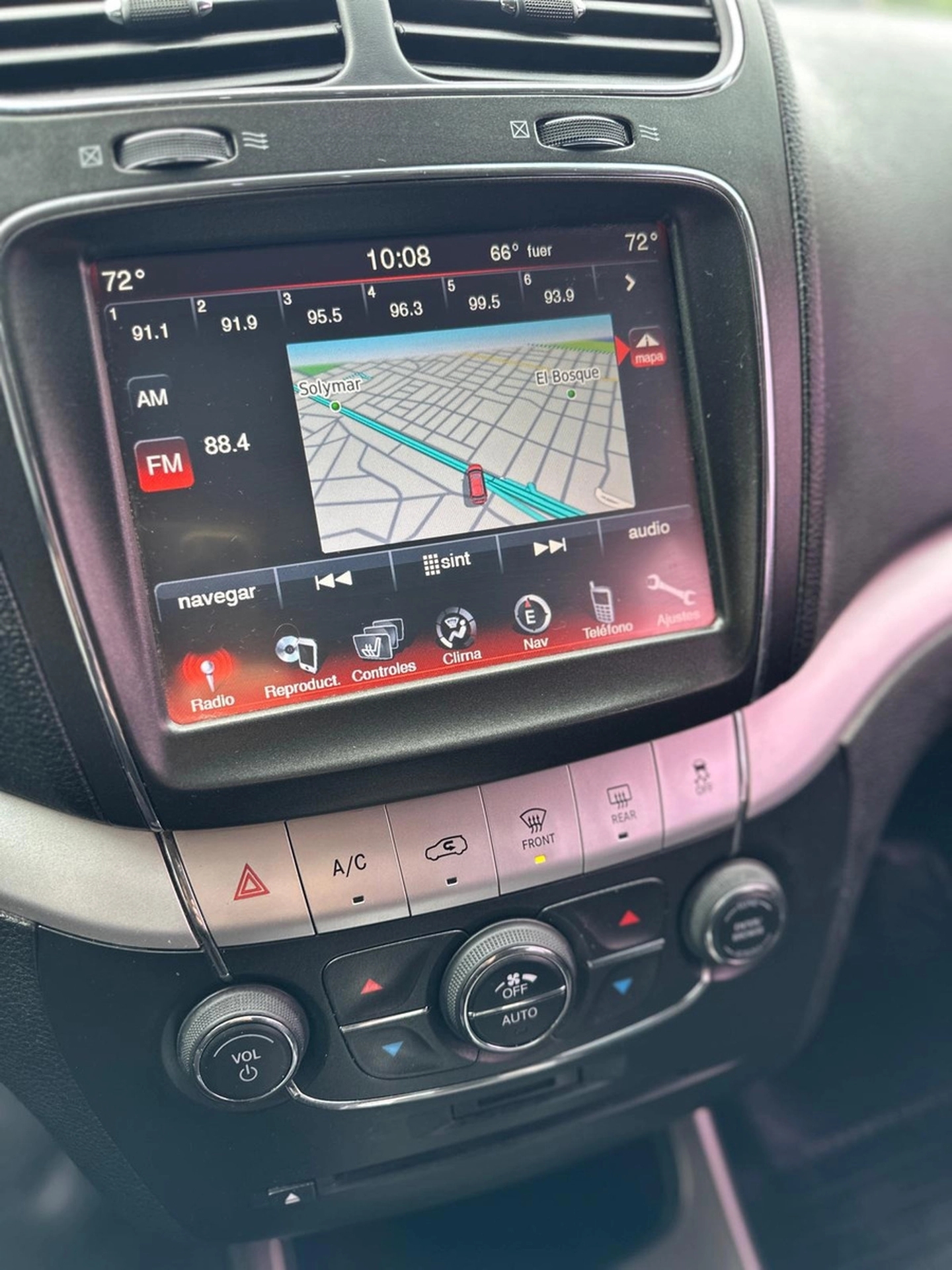 Dodge Journey 3.6 Sxt 5p - Solycar