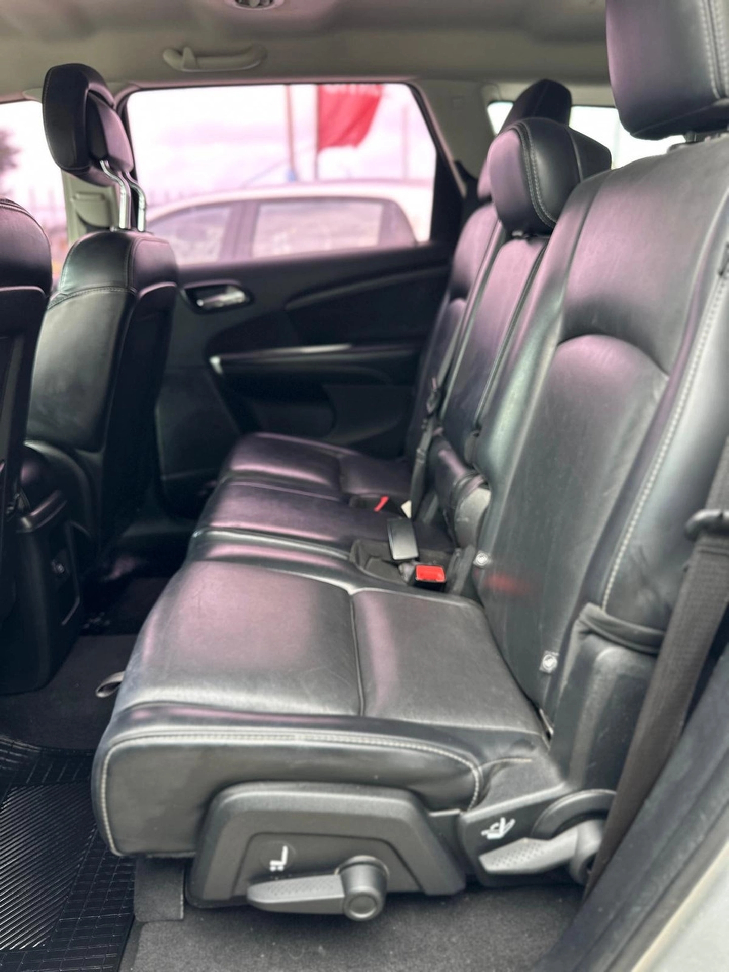 Dodge Journey 3.6 Sxt 5p - Solycar