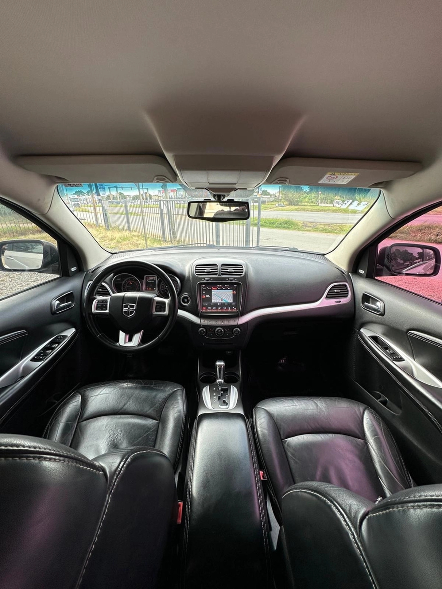 Dodge Journey 3.6 Sxt 5p - Solycar