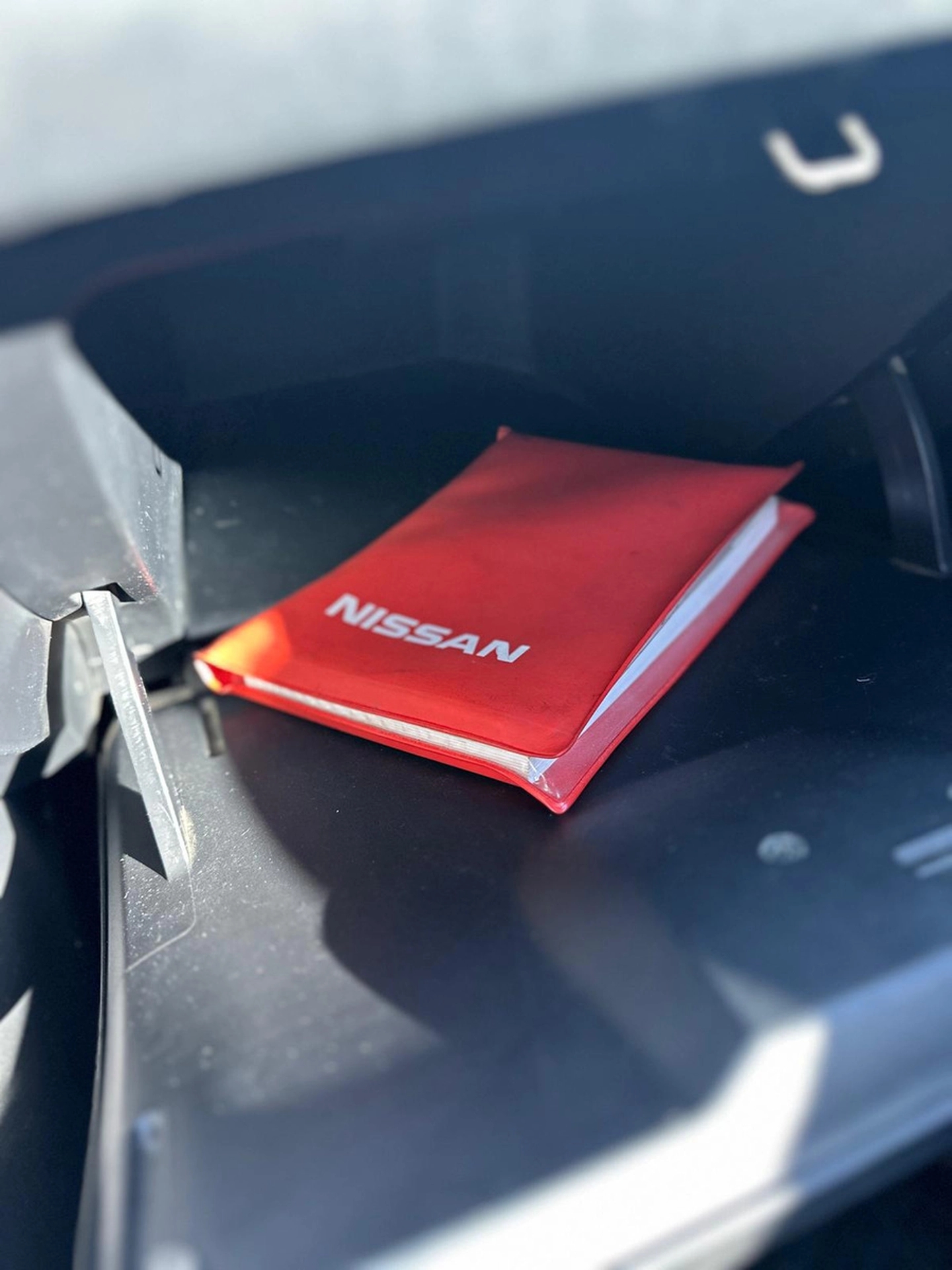 Nissan Versa 1.6 Advance Mt - Extra Full - Solycar