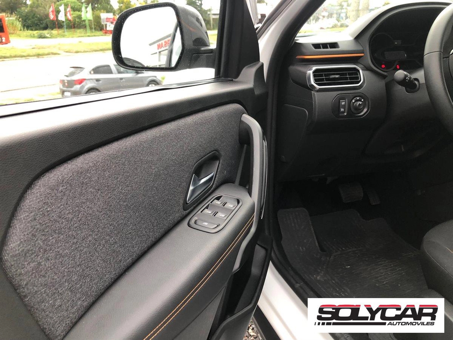 Renault Oroch Intens 1.3 Turbo - 0km - Solycar