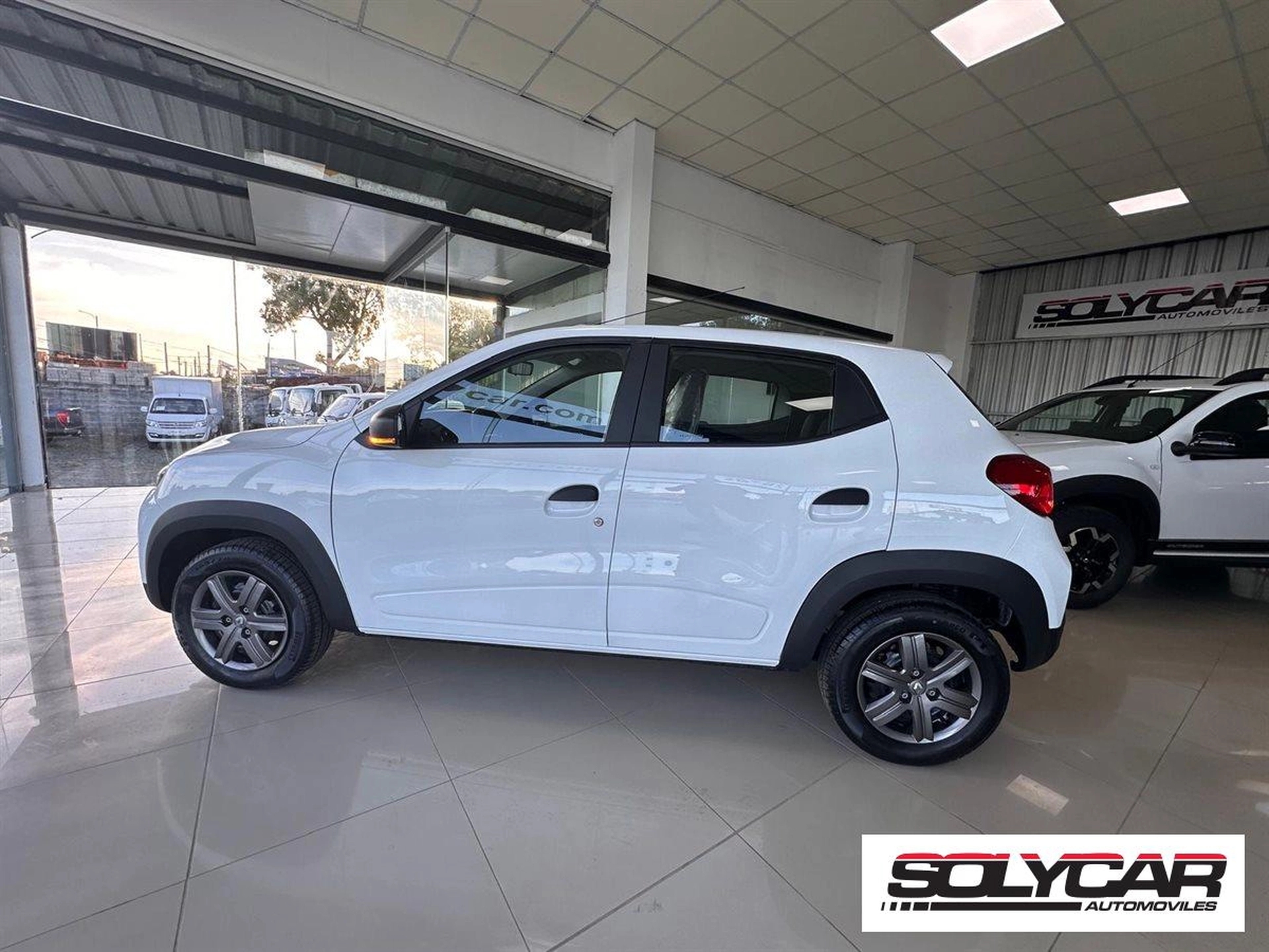 Renault Kwid Zen Intense Outsider 1.0 0km - Solycar
