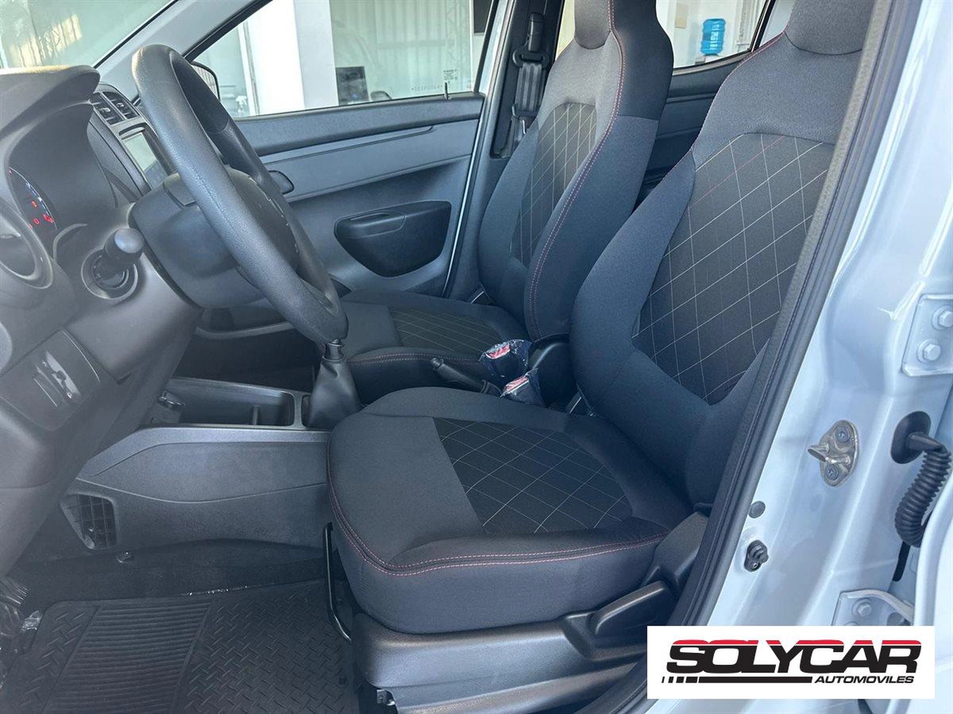 Renault Kwid Zen Intense Outsider 1.0 0km - Solycar