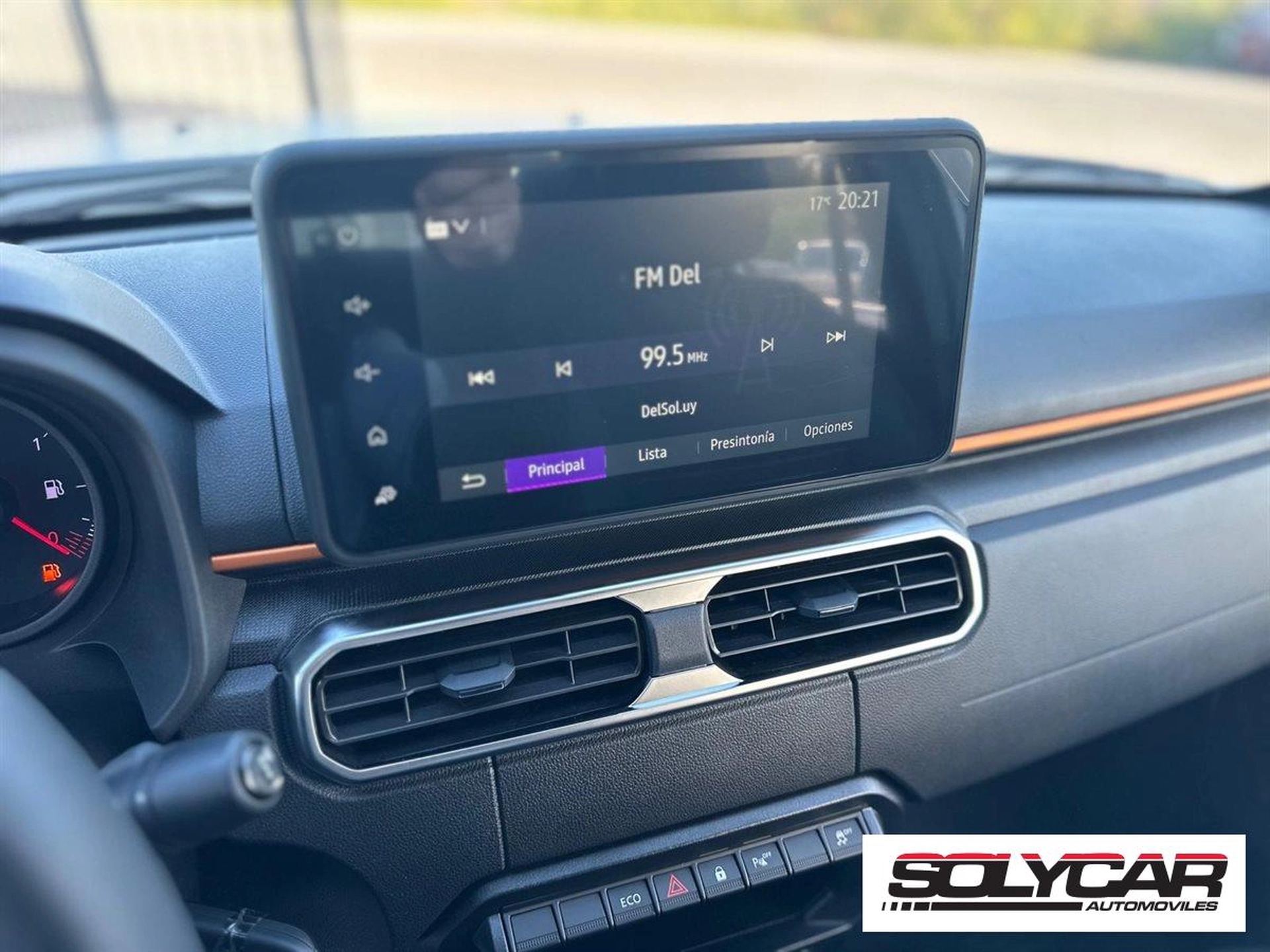 Renault Oroch Intense Outsider 1.6 0km - Solycar