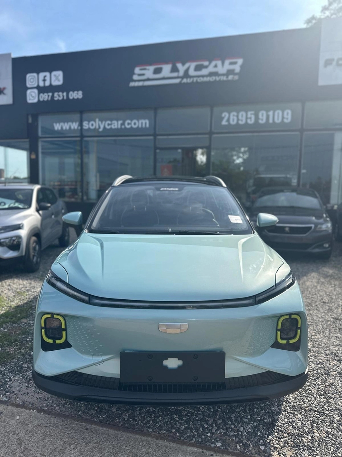 Geely Geometry E - 100% Eléctrico 380 Autonomía - Solycar