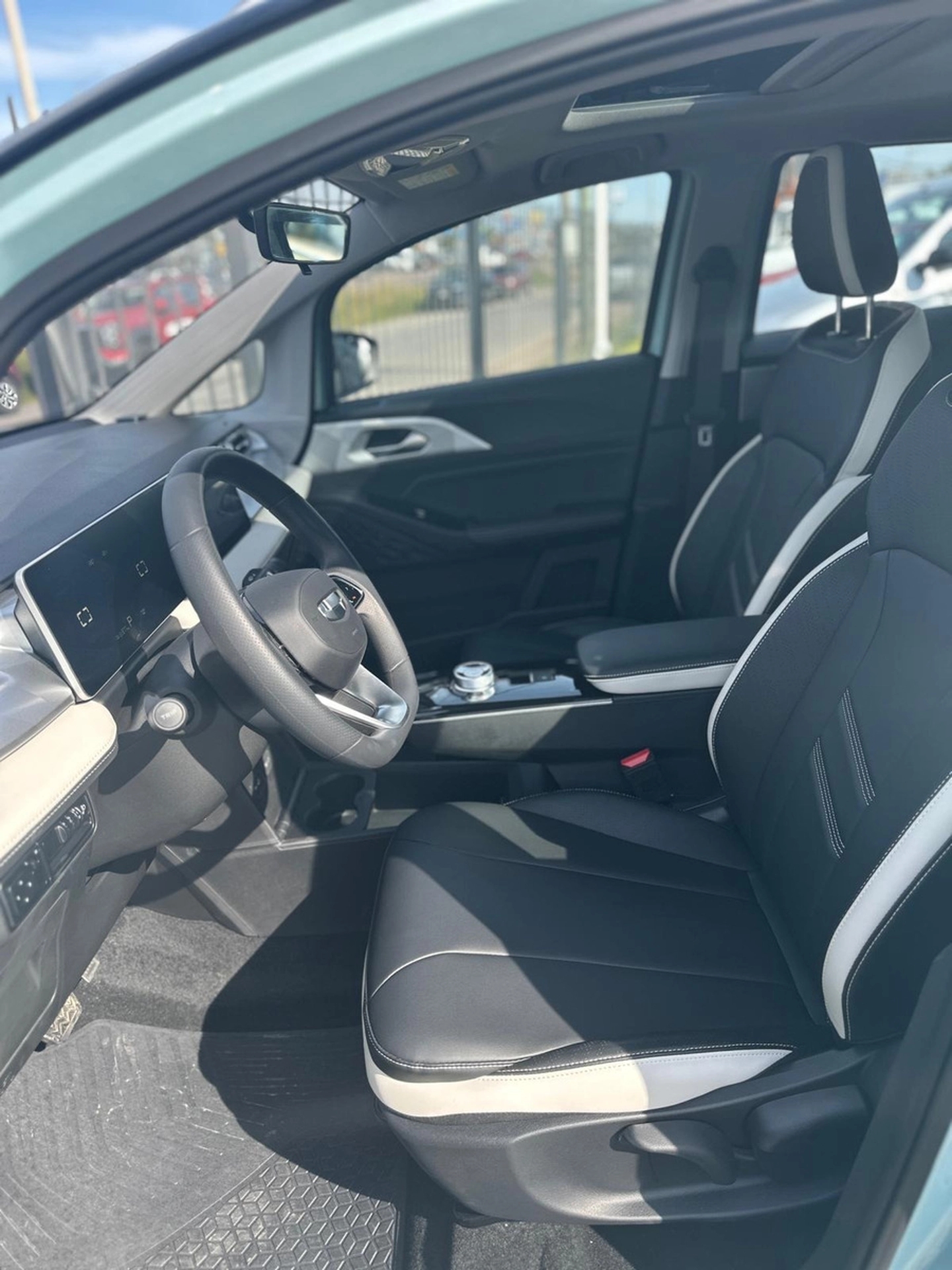 Geely Geometry E - 100% Eléctrico 380 Autonomía - Solycar