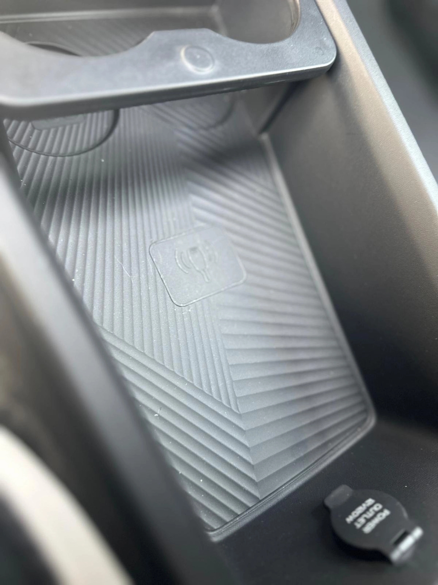 Geely Geometry E - 100% Eléctrico 380 Autonomía - Solycar