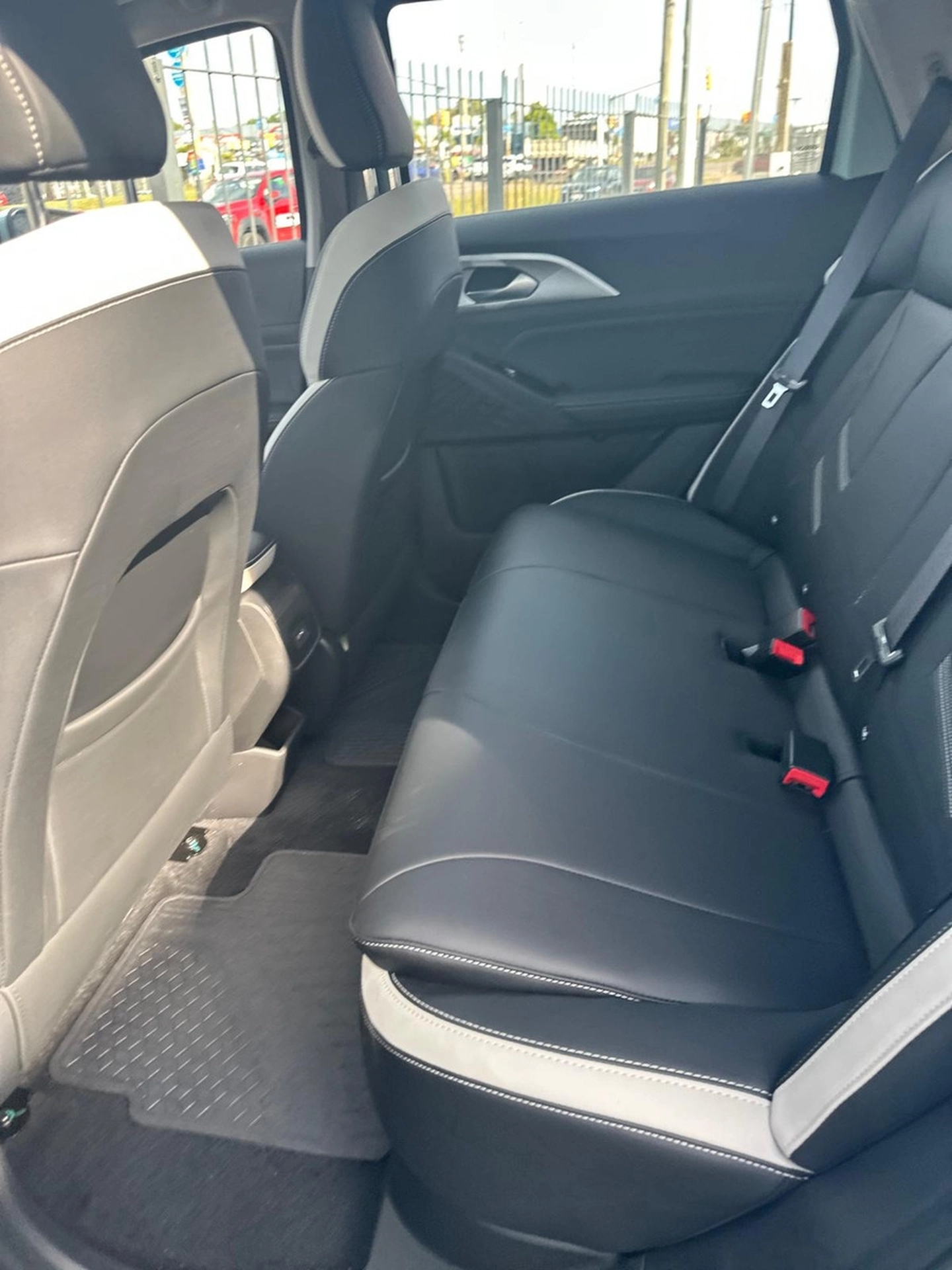 Geely Geometry E - 100% Eléctrico 380 Autonomía - Solycar