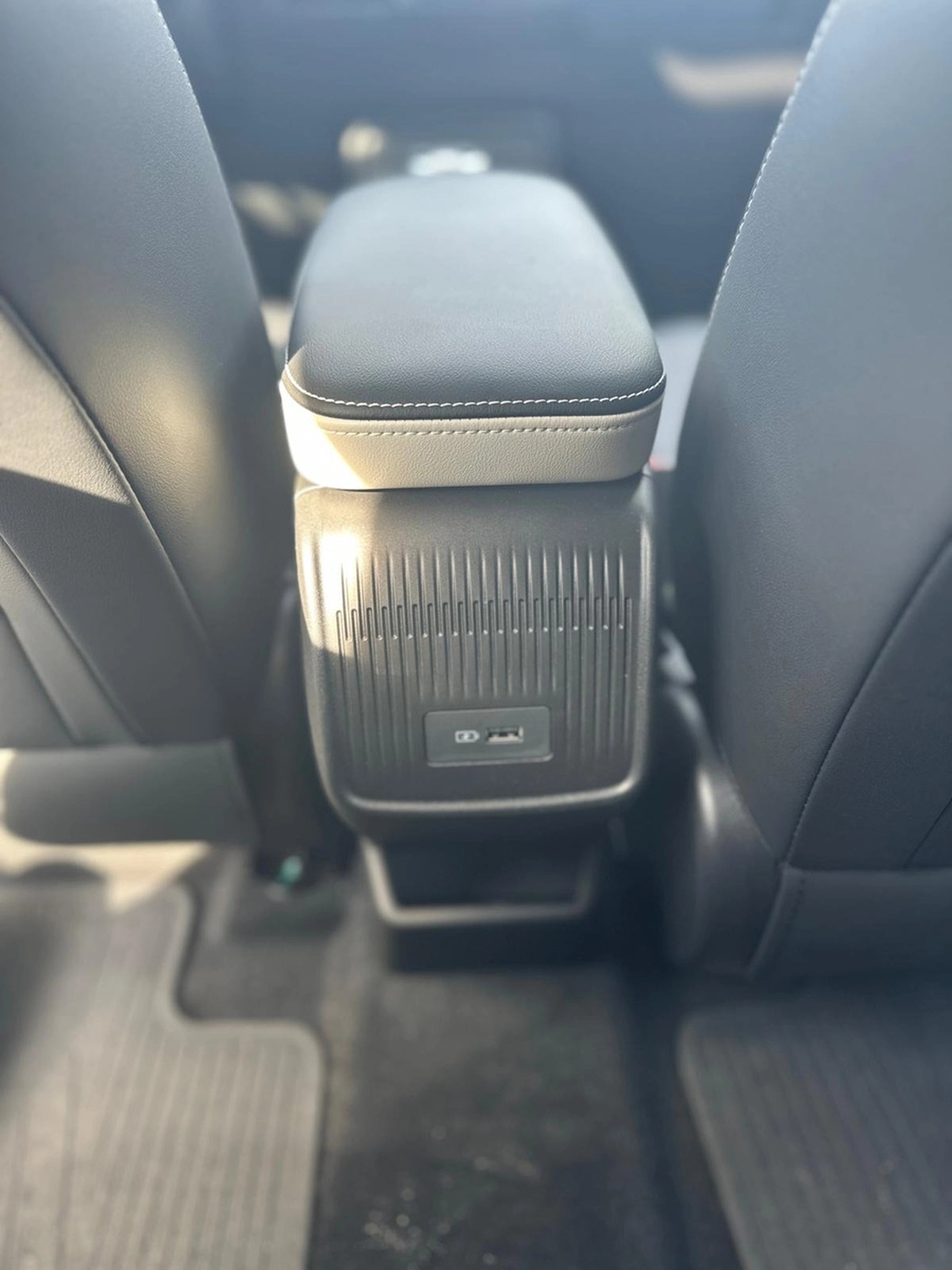 Geely Geometry E - 100% Eléctrico 380 Autonomía - Solycar