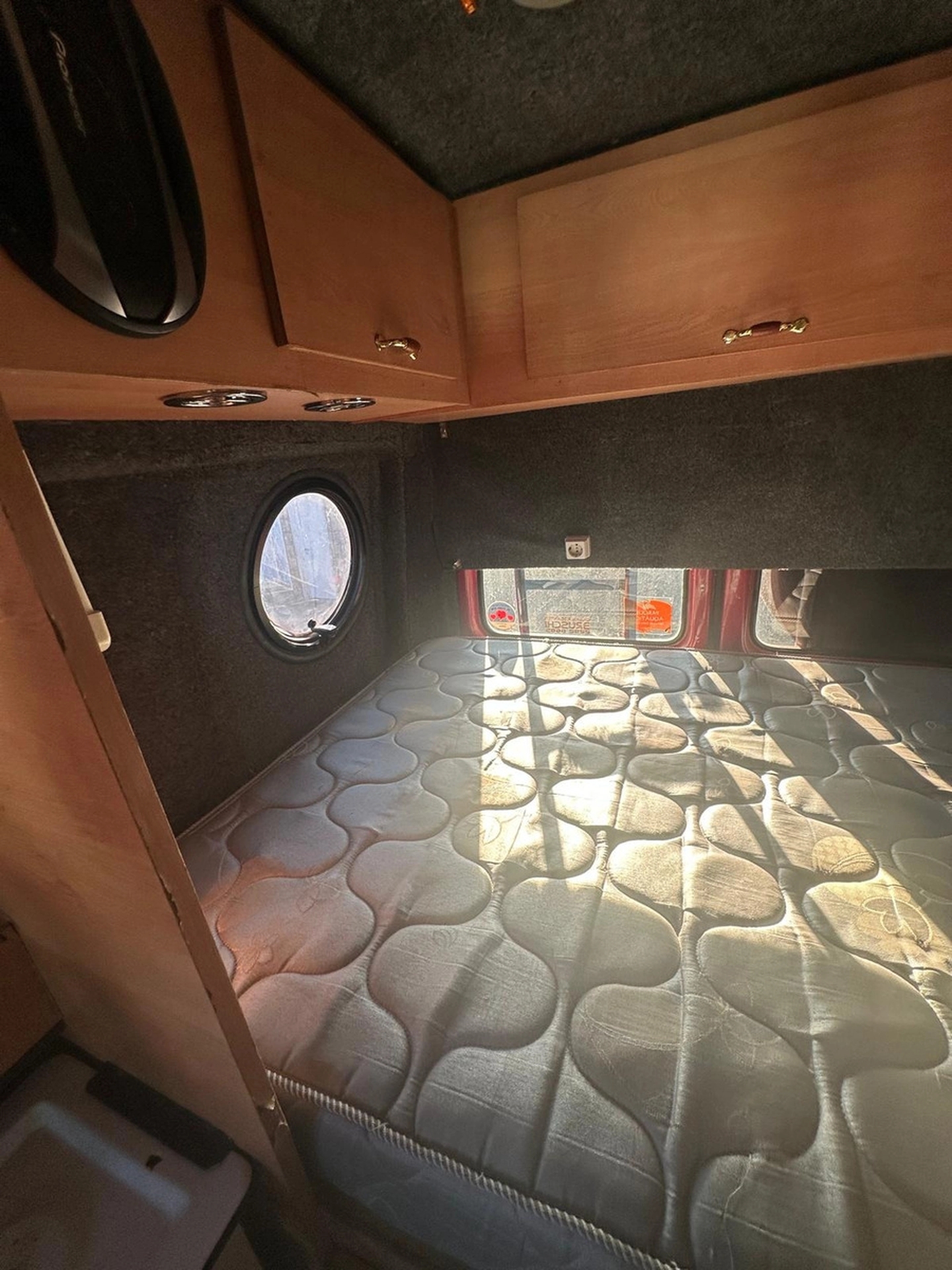 Motor Home M.benz Sprinter 3.1 D  99 4 Pasajeros!! - Solycar