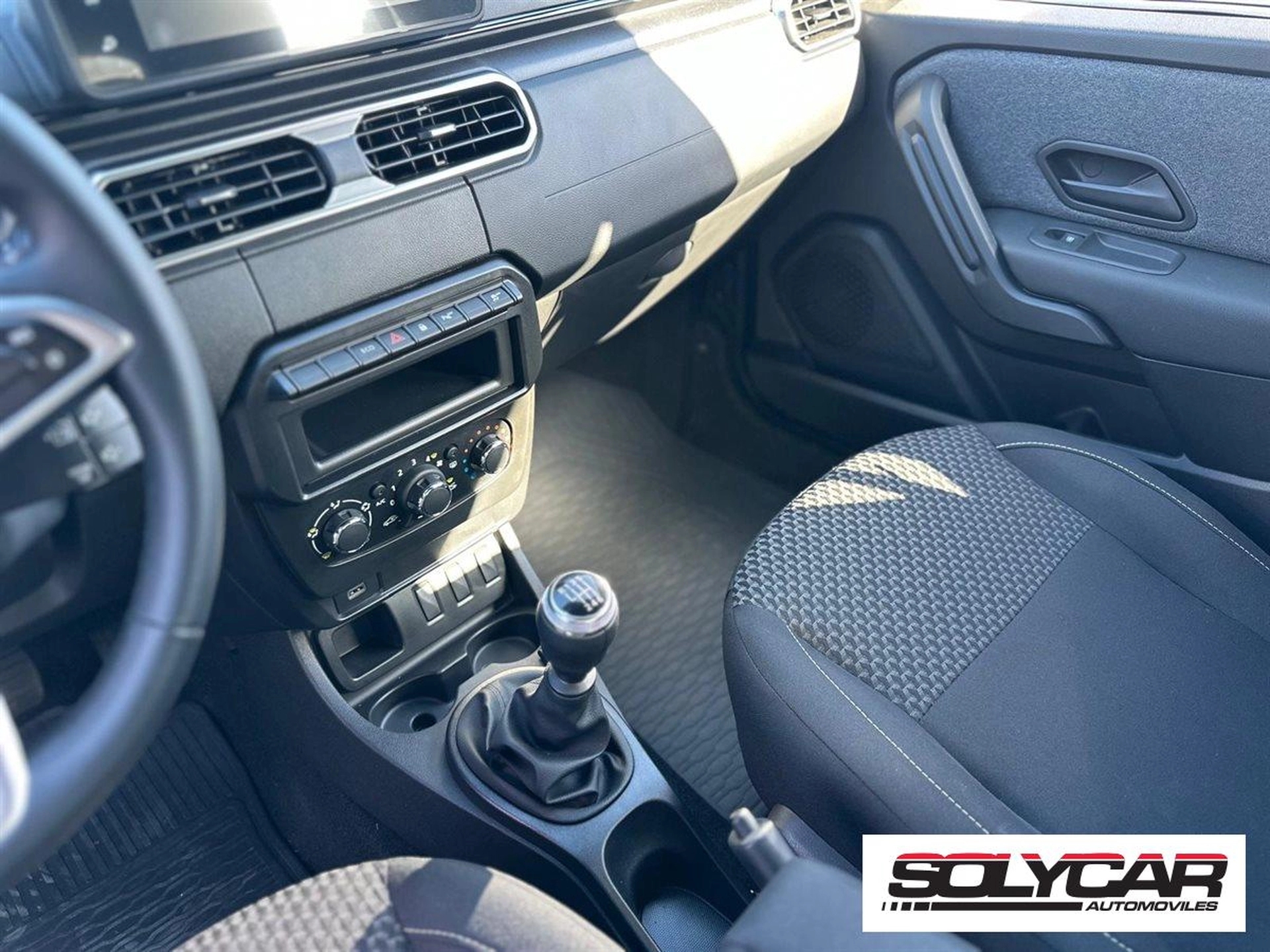 Renault Oroch Zen 1.6 0km - Solycar