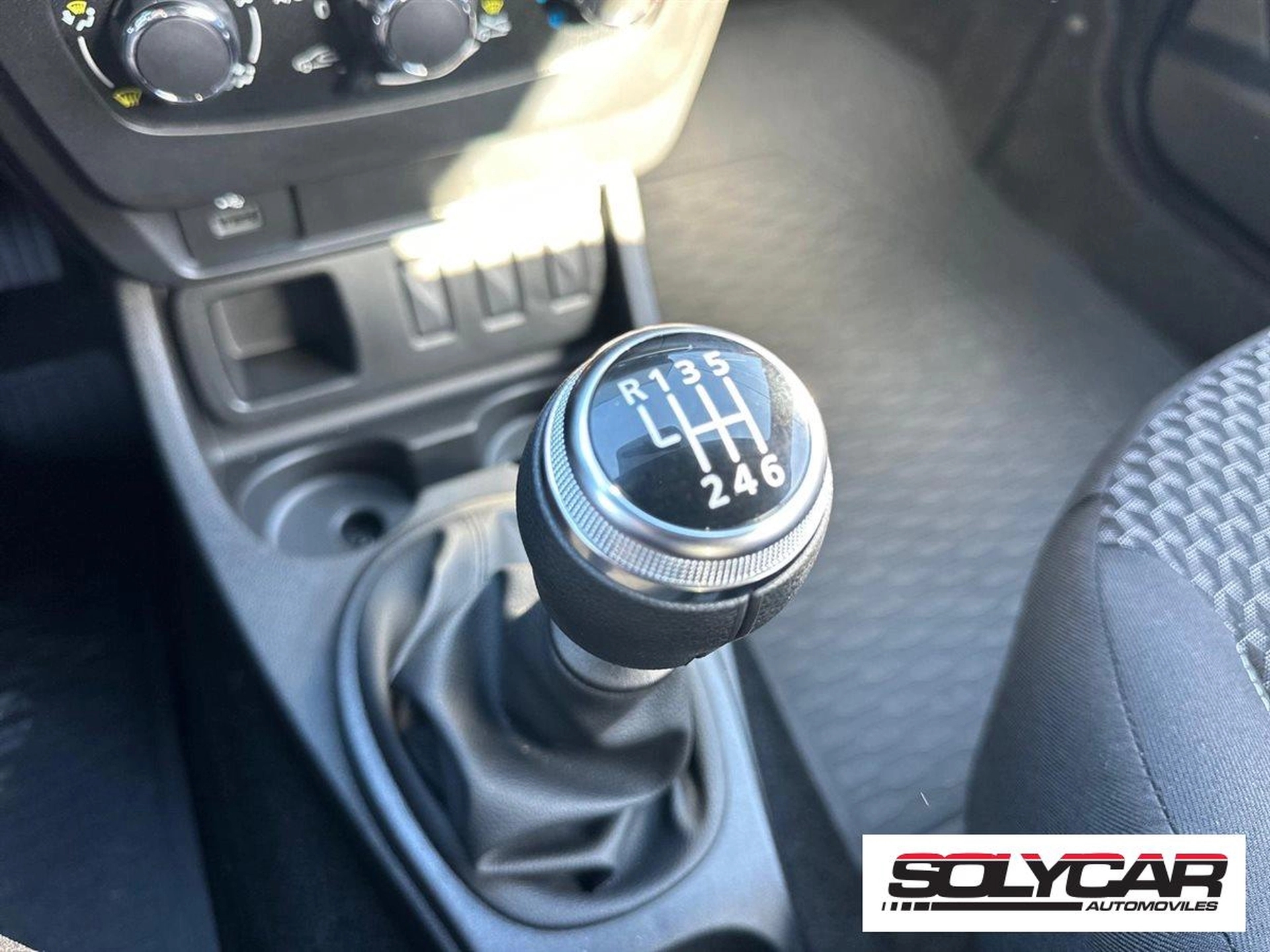 Renault Oroch Zen 1.6 0km - Solycar