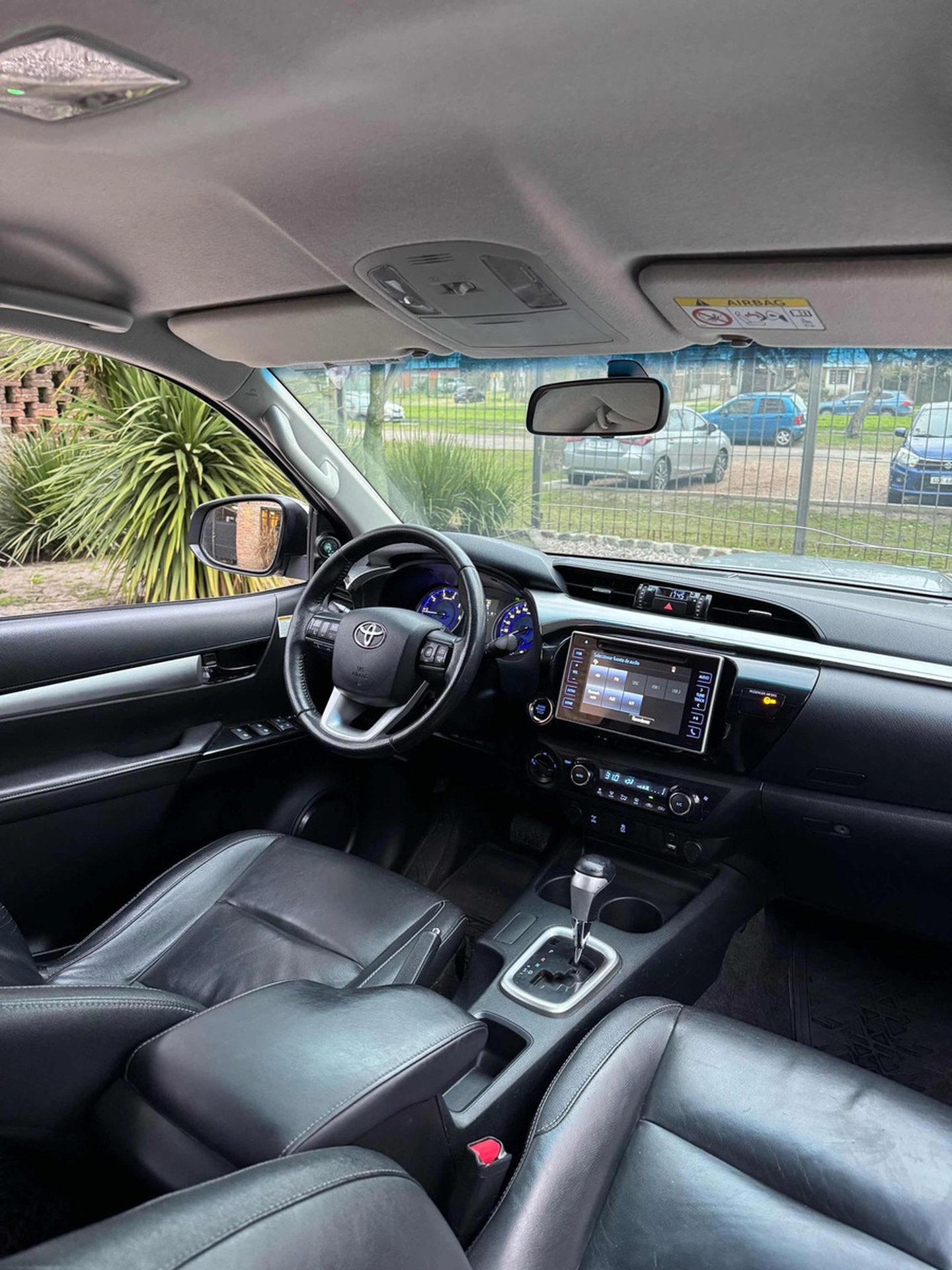 Toyota Hilux 3.0 Cd Srv Limited Tdi 171cv 4x4 5at