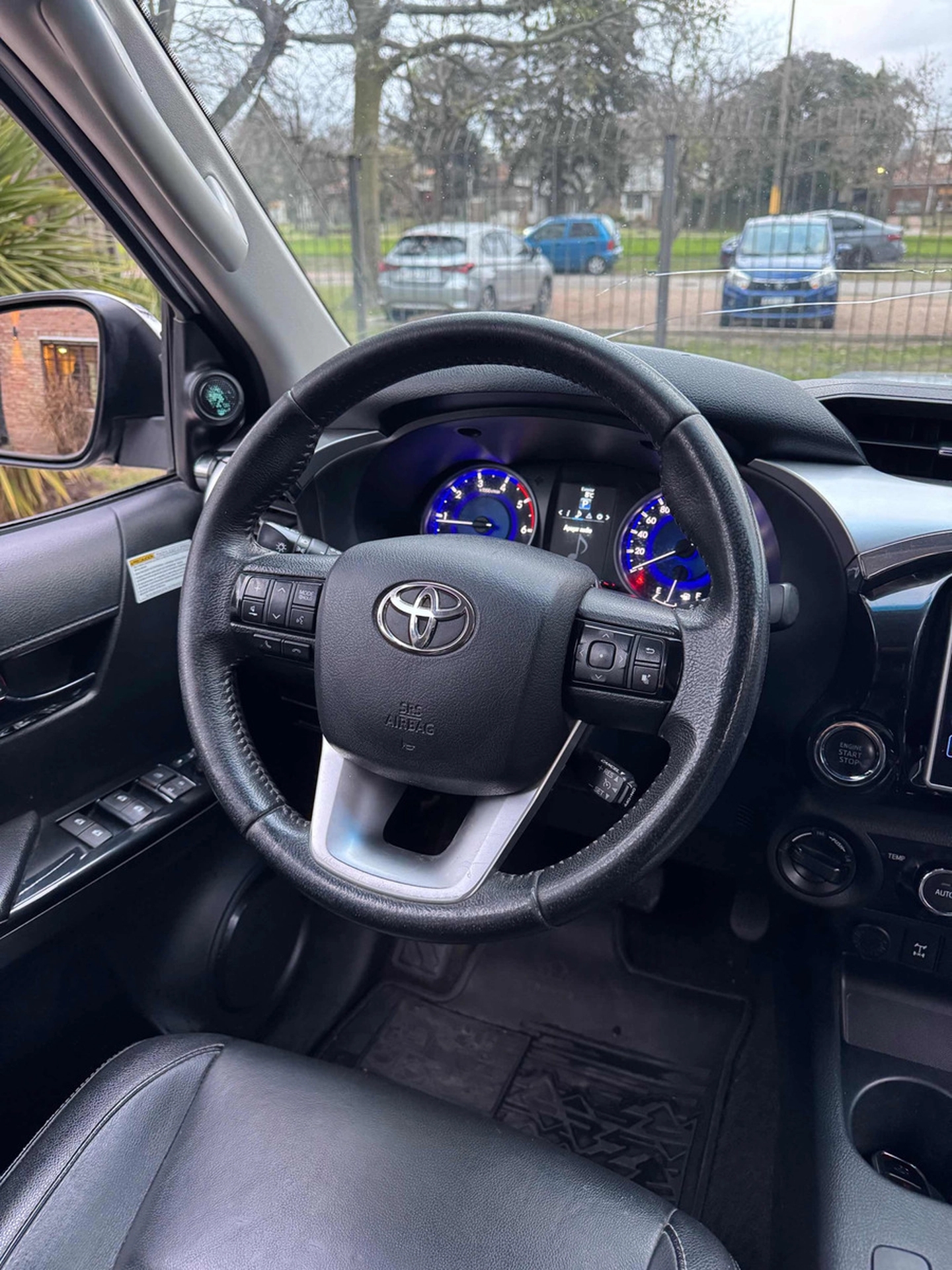 Toyota Hilux 3.0 Cd Srv Limited Tdi 171cv 4x4 5at