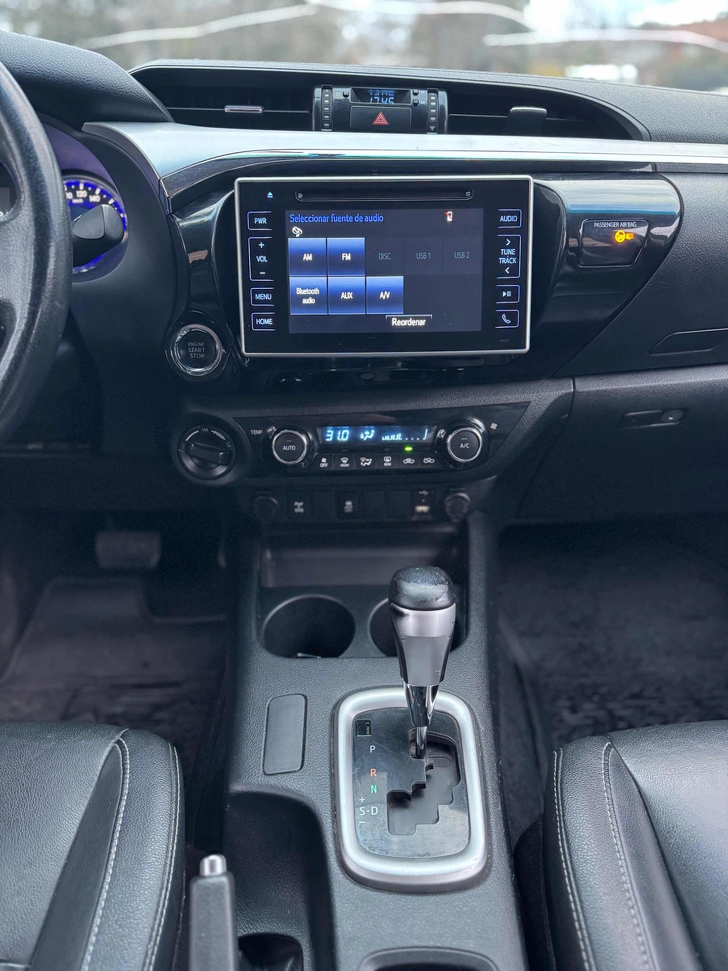 Toyota Hilux 3.0 Cd Srv Limited Tdi 171cv 4x4 5at