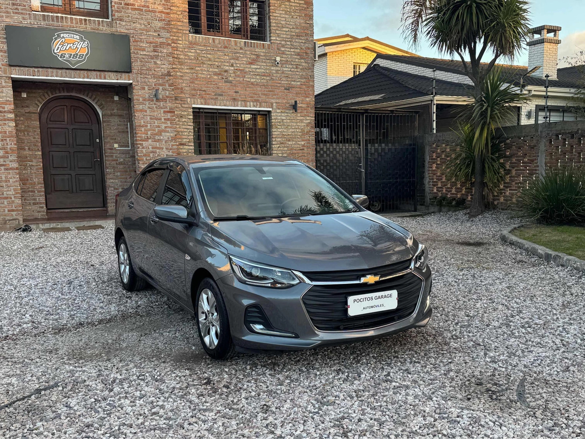 Chevrolet Onix Plus 1.0t Premier At