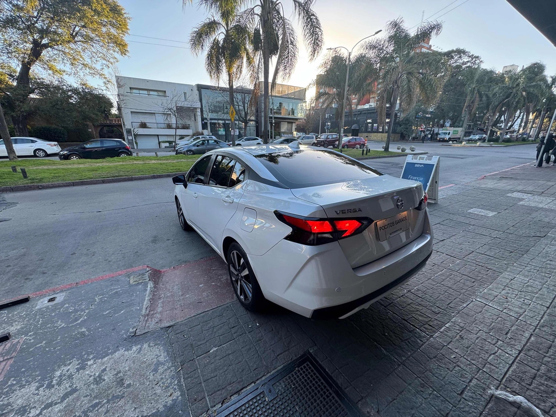 Nissan Versa 1.6 Exclusive At