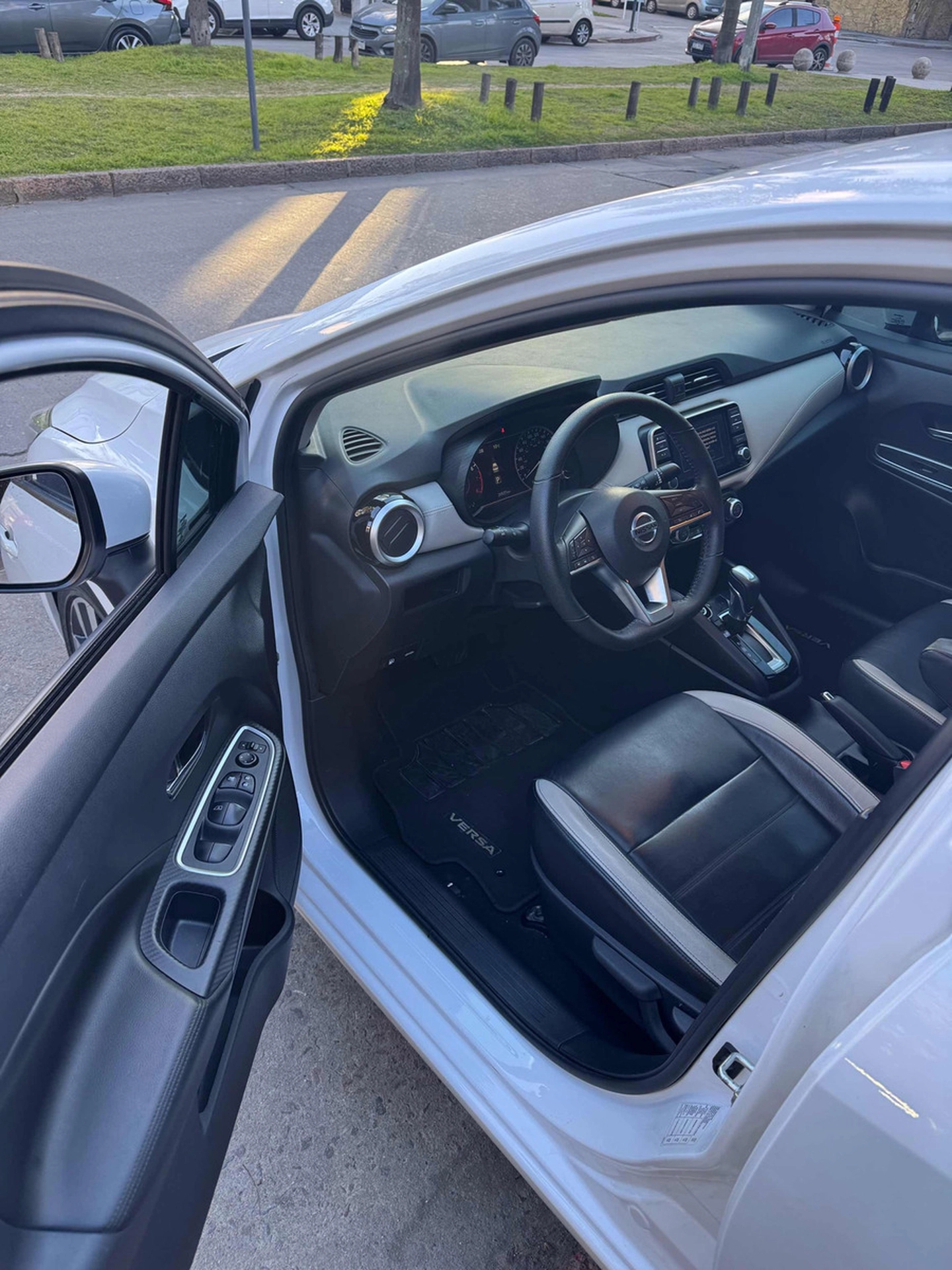 Nissan Versa 1.6 Exclusive At