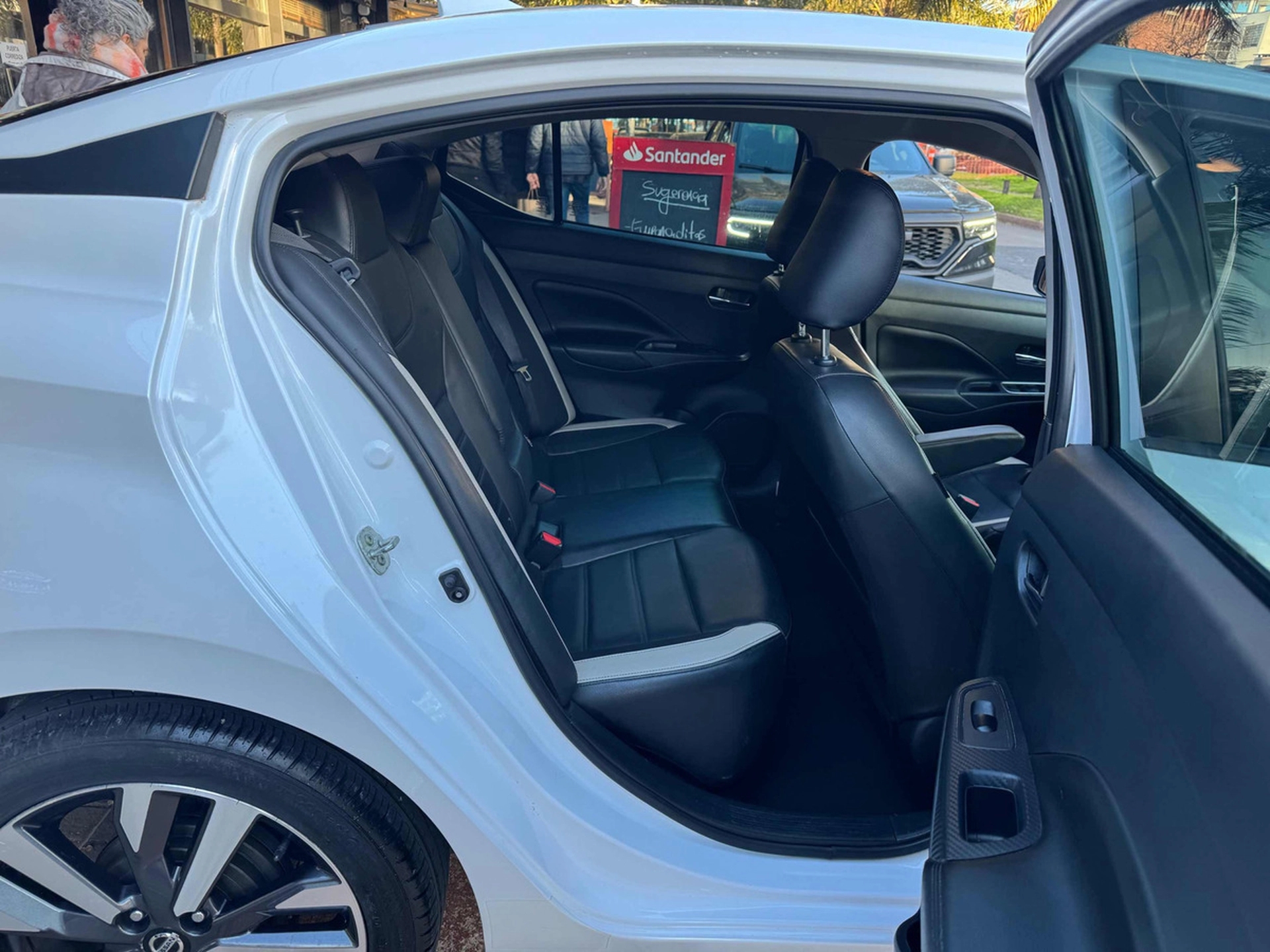 Nissan Versa 1.6 Exclusive At