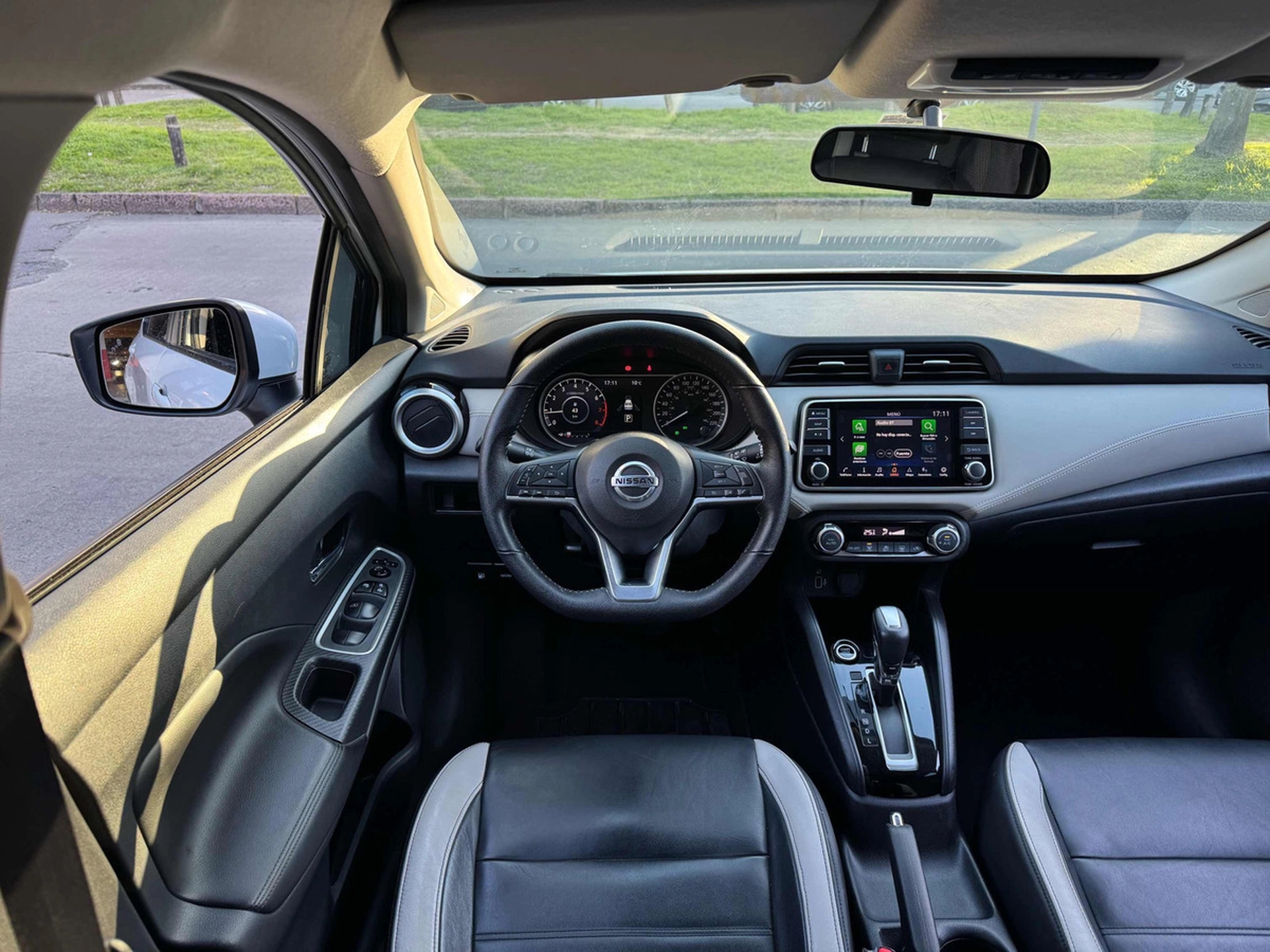 Nissan Versa 1.6 Exclusive At