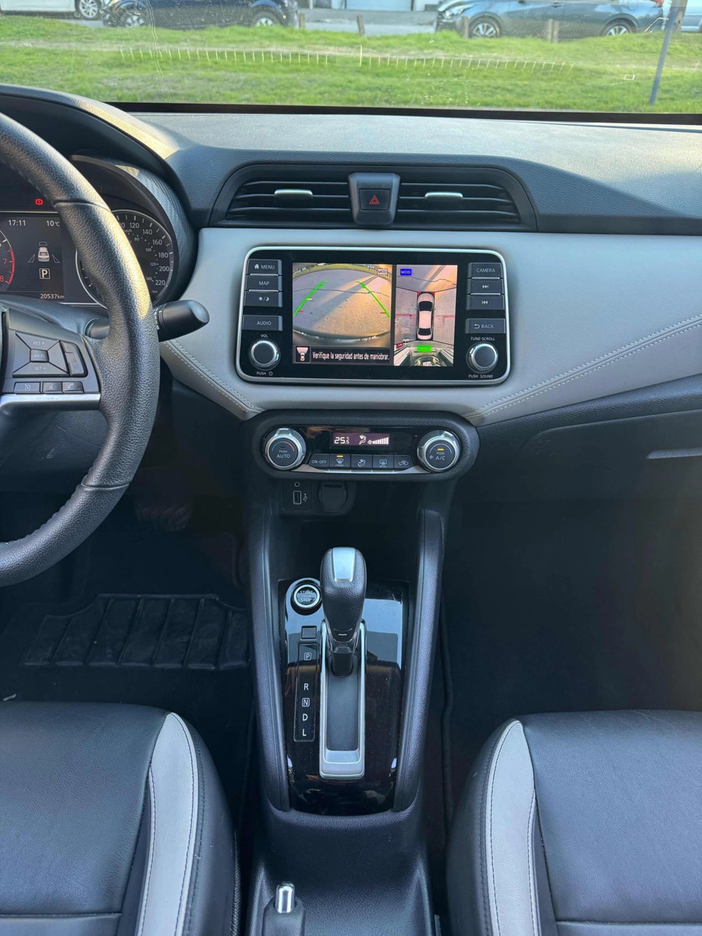 Nissan Versa 1.6 Exclusive At