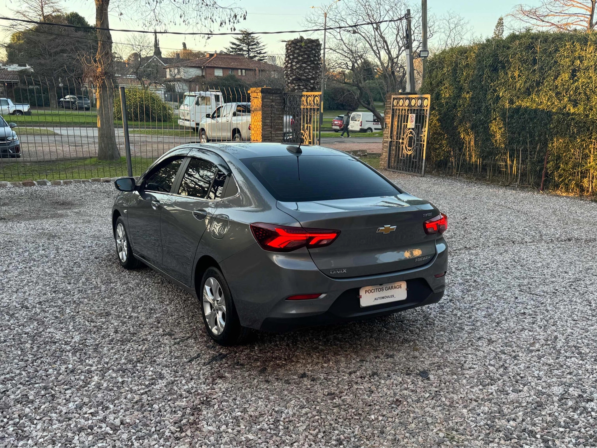 Chevrolet Onix 1.0t Hb Premier At