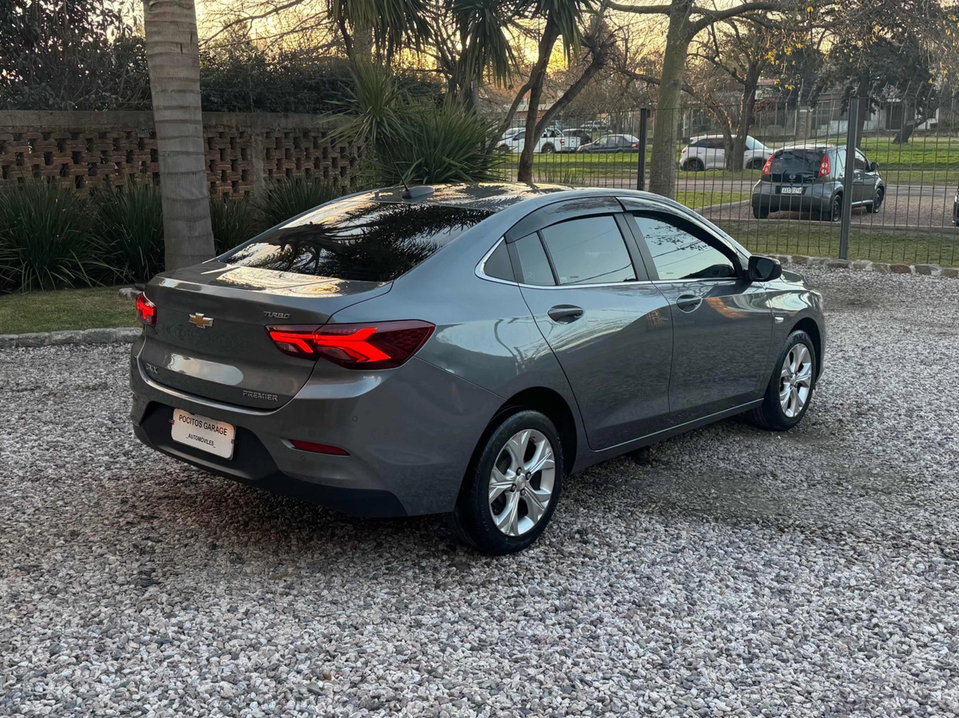 Chevrolet Onix 1.0t Hb Premier At