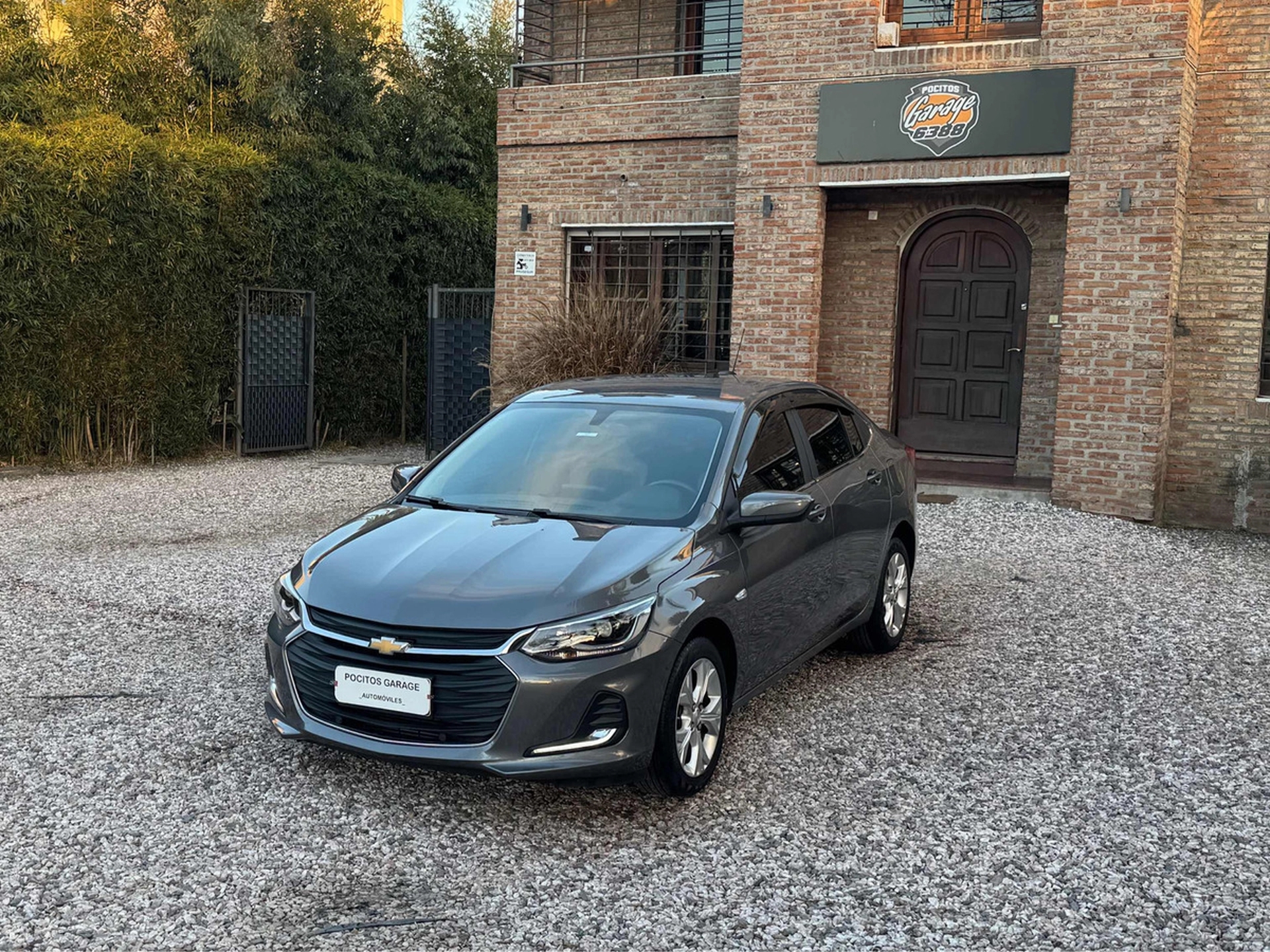 Chevrolet Onix 1.0t Hb Premier At