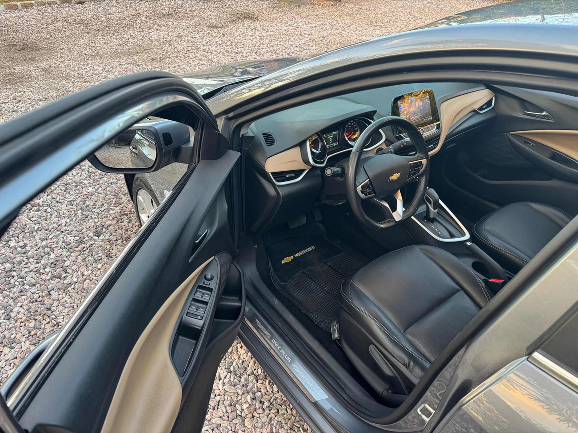 Chevrolet Onix 1.0t Hb Premier At