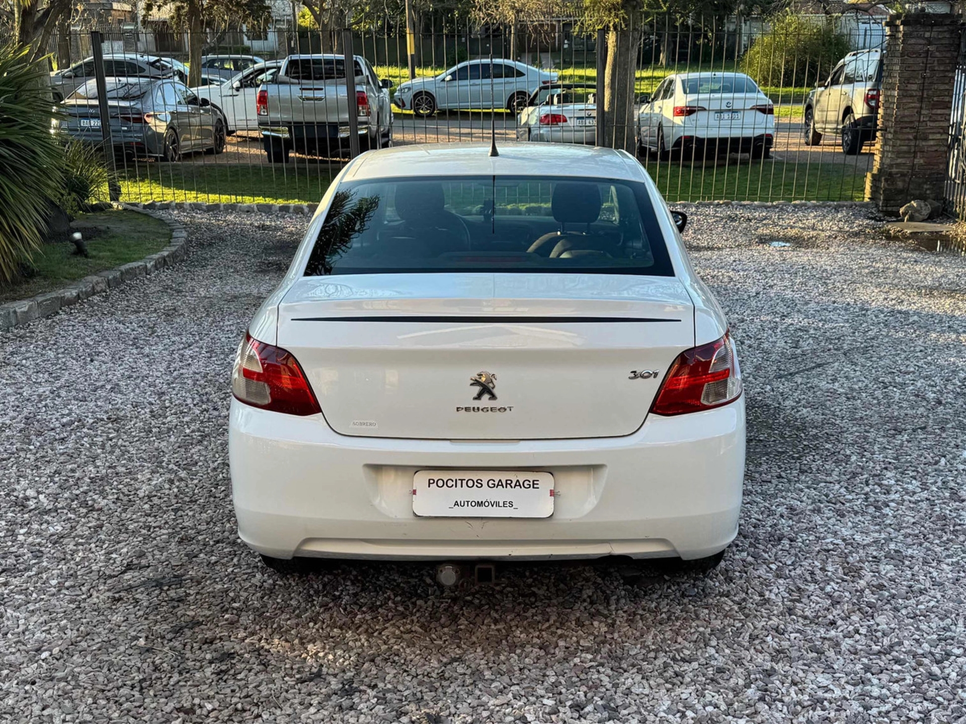 Peugeot 301 1.2 Active