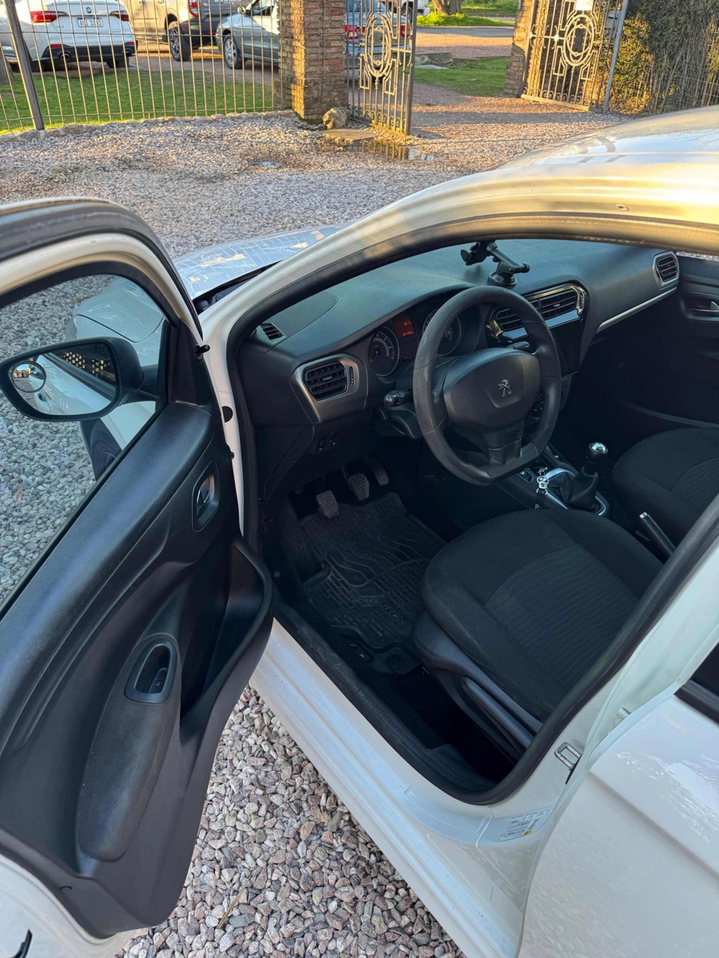 Peugeot 301 1.2 Active