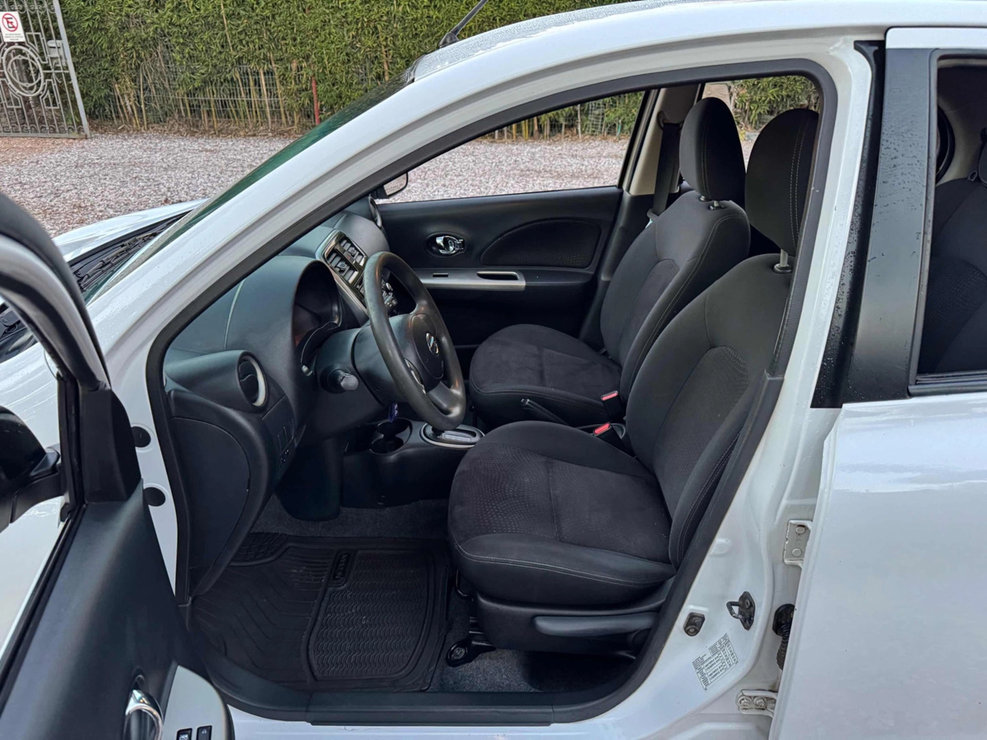 Nissan March 1.6 Advance At March Automatico