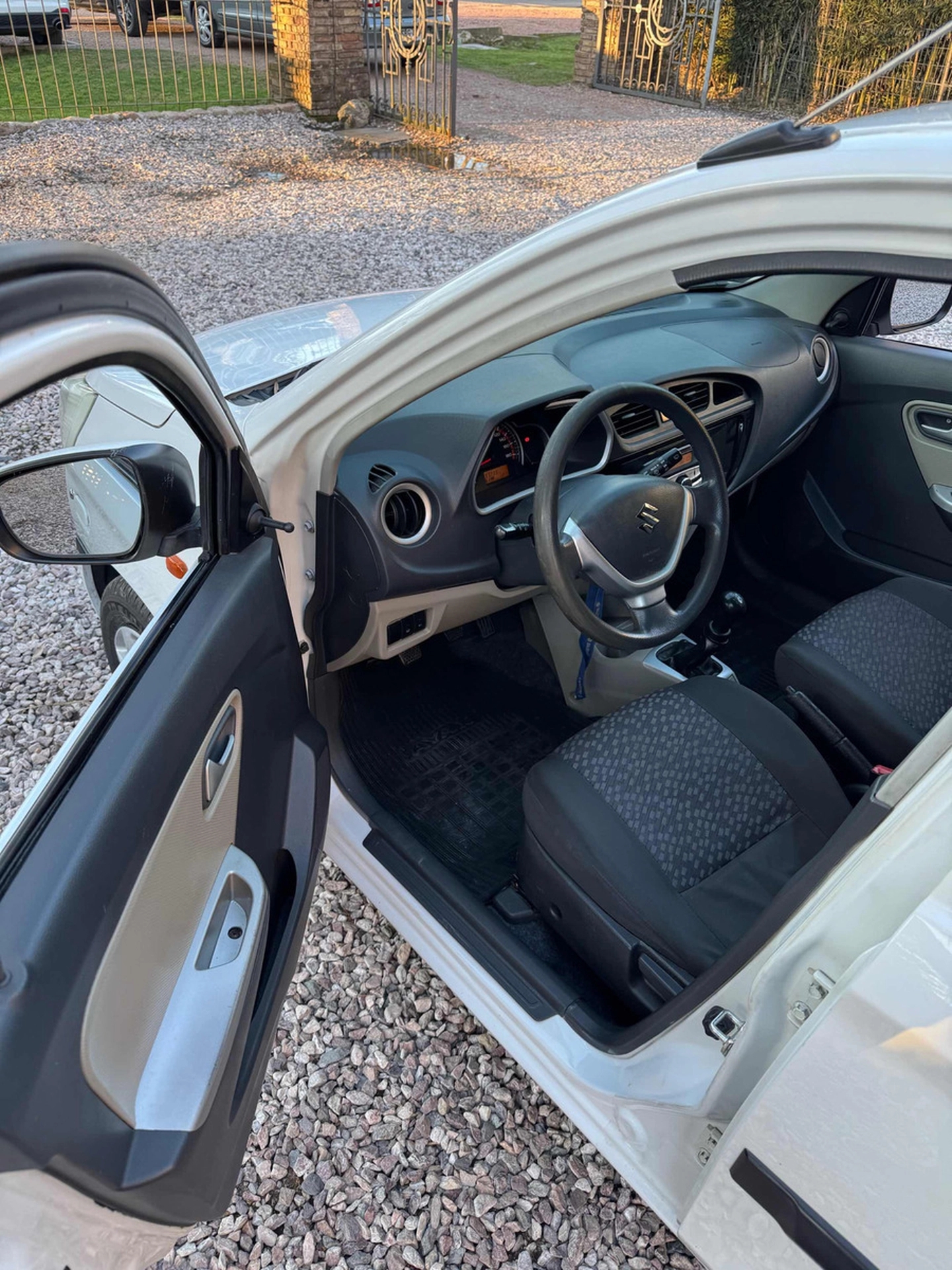 Suzuki Alto 1.0 K10 5p