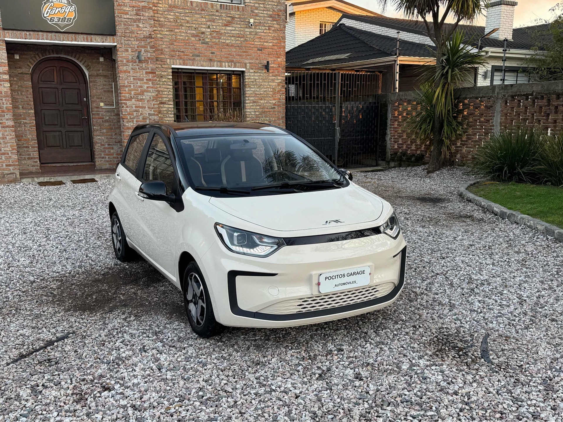 Jac E-s1 0.0 E-s1 At