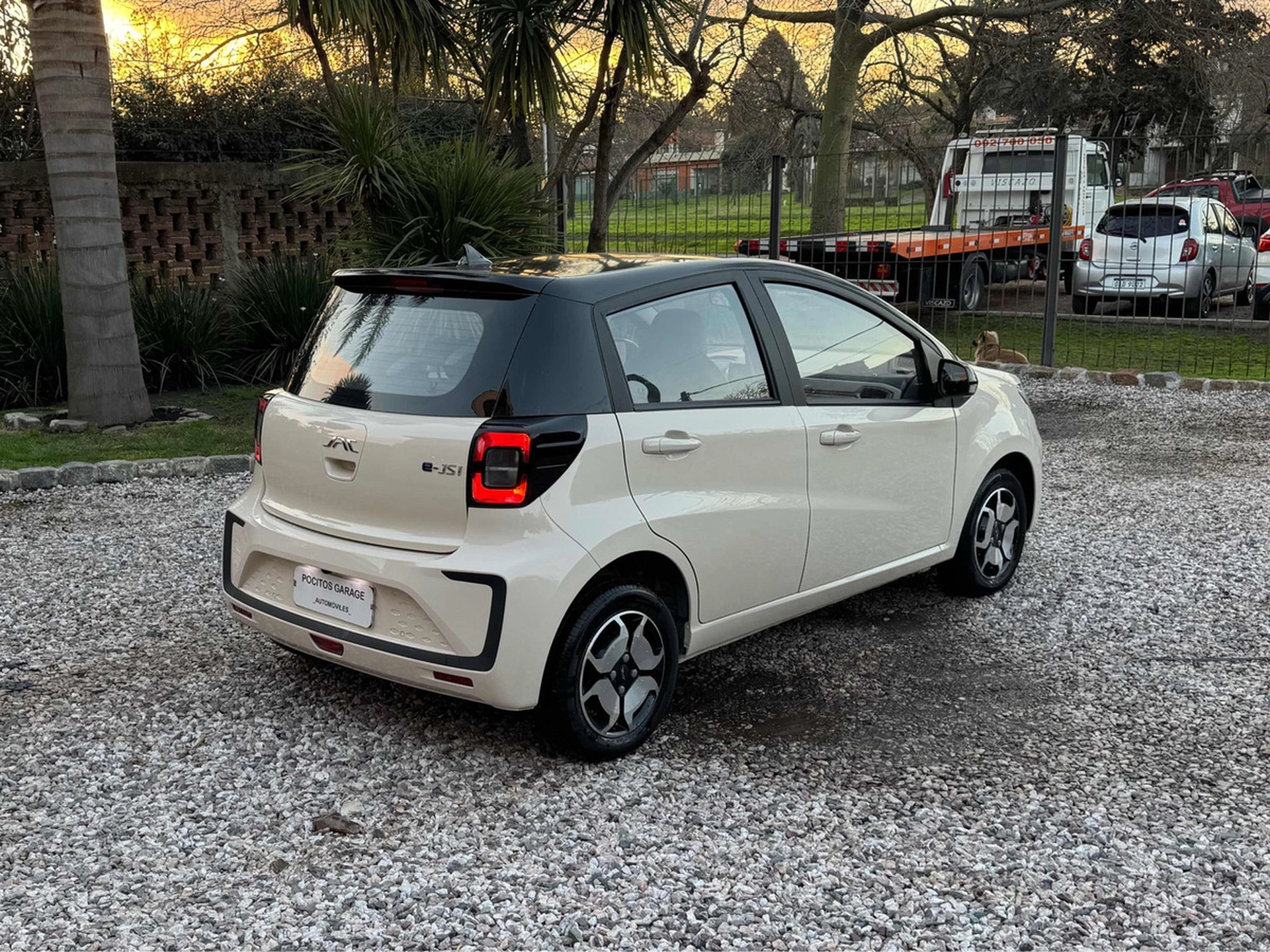 Jac E-s1 0.0 E-s1 At