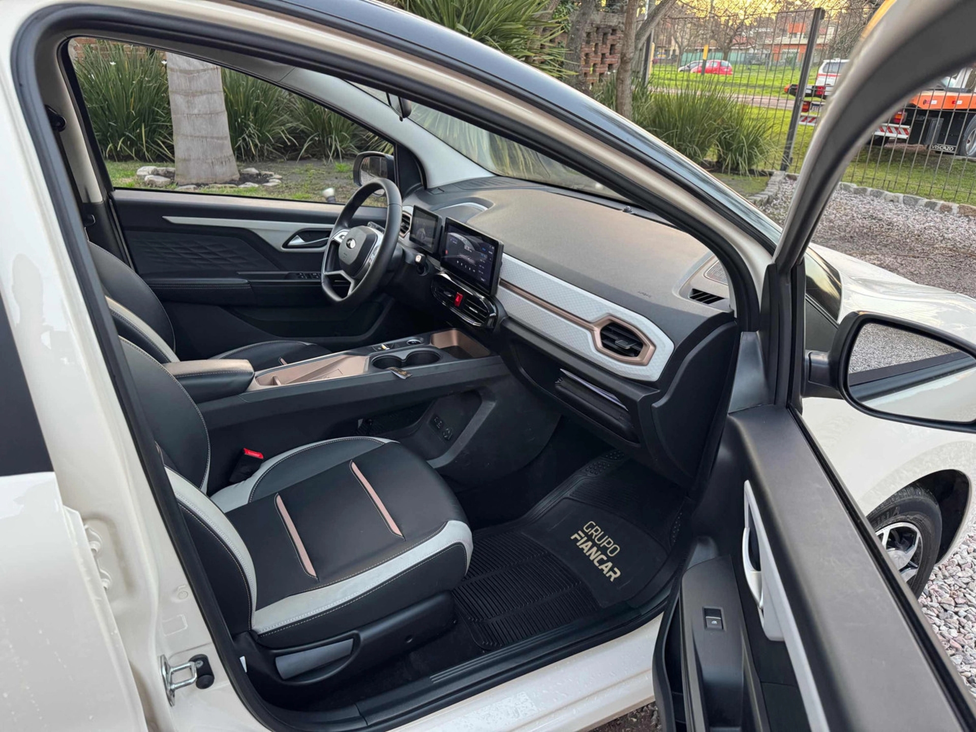 Jac E-s1 0.0 E-s1 At