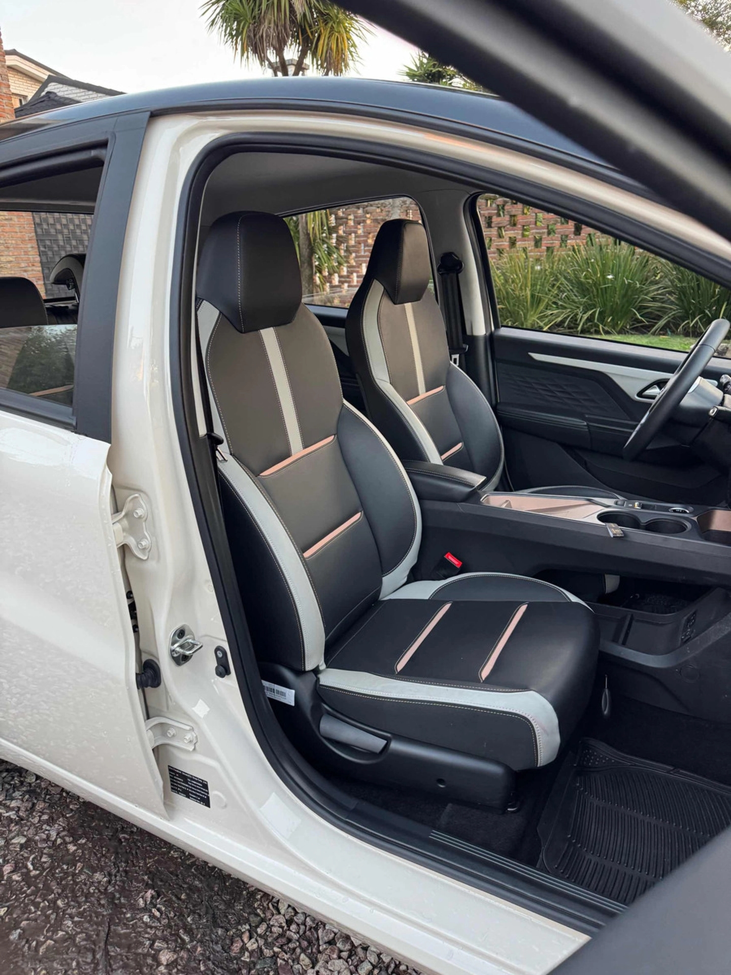 Jac E-s1 0.0 E-s1 At